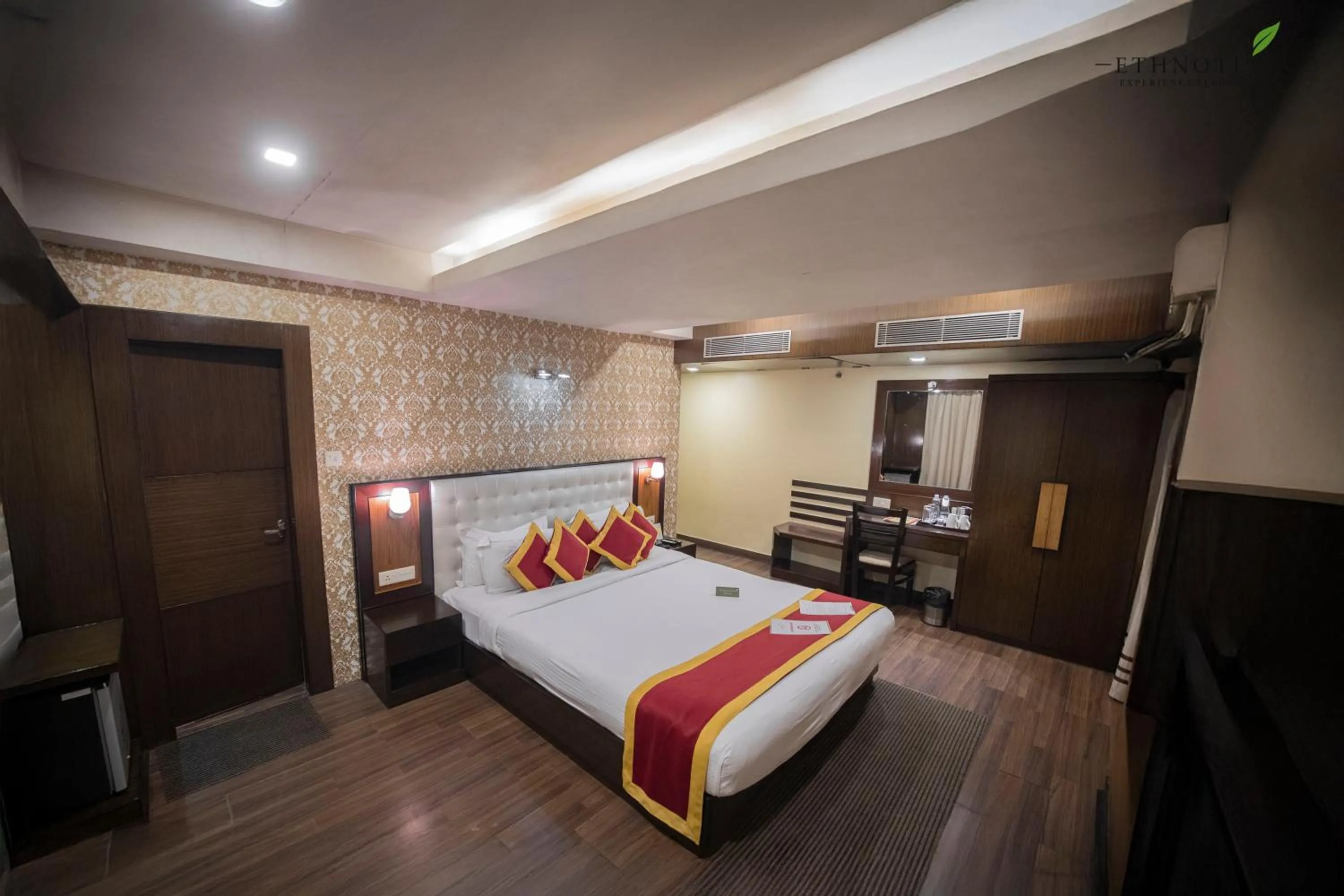 Bed in Ethnotel, Kolkata Airport