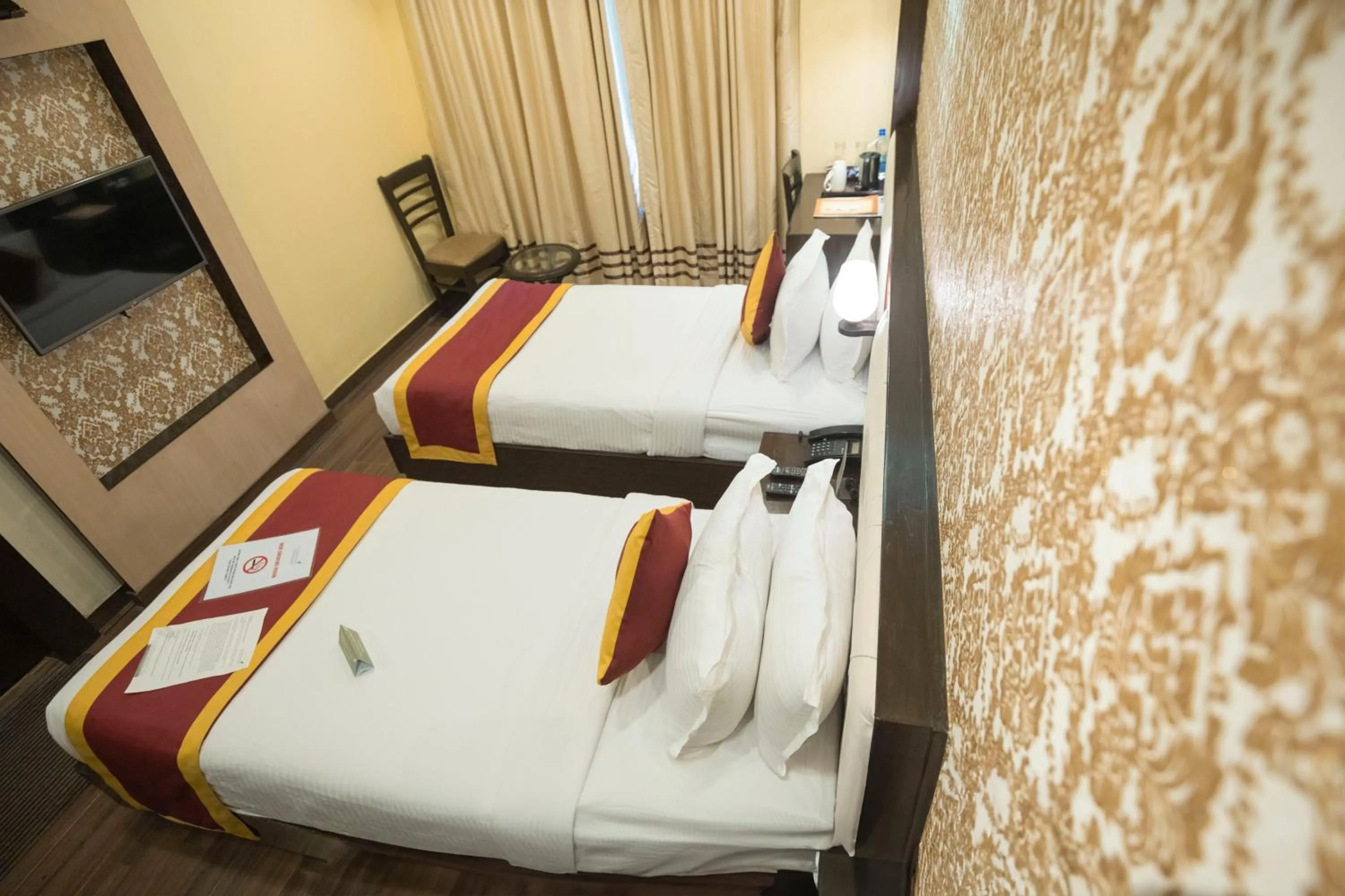 Bed in Ethnotel, Kolkata Airport