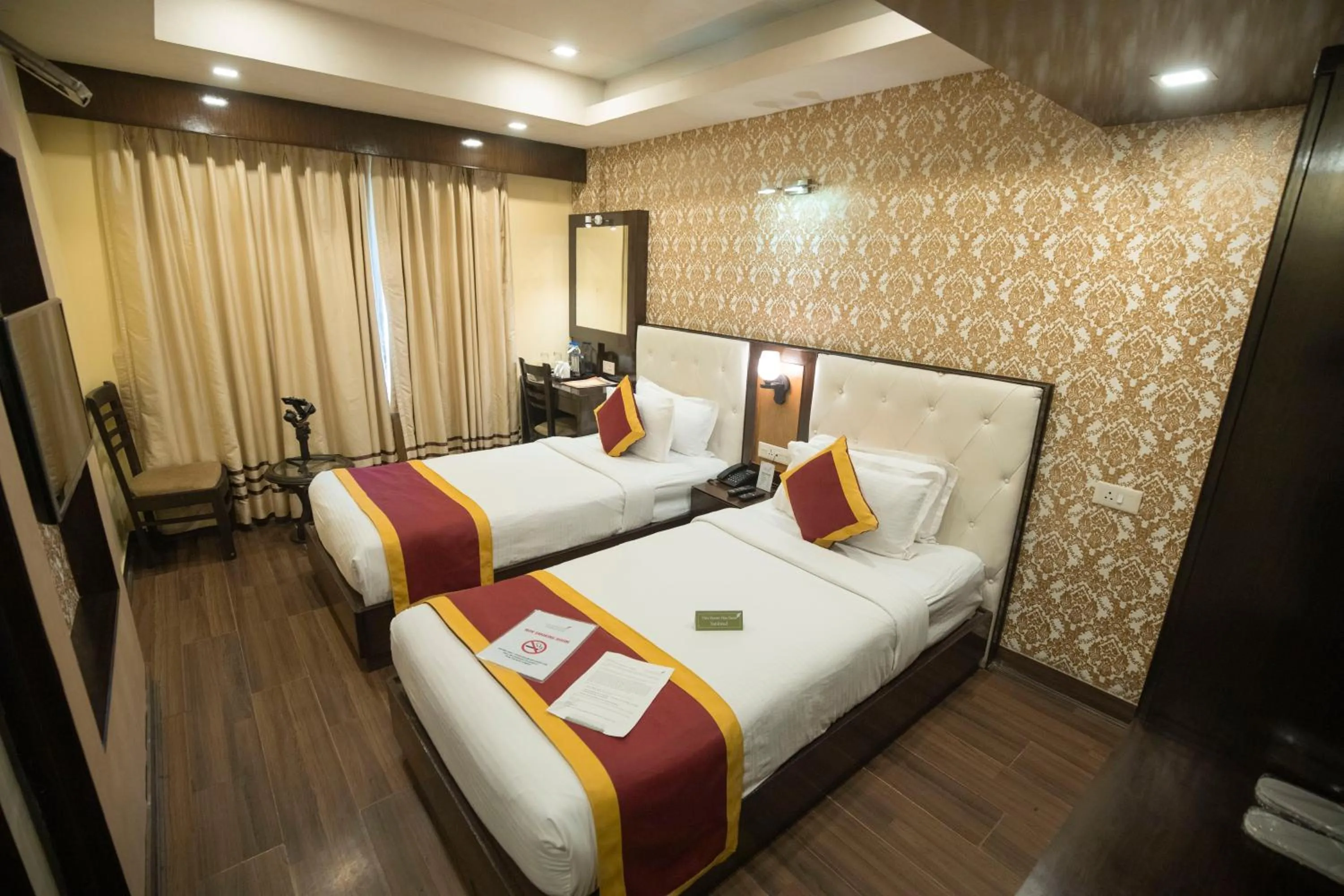 Bed in Ethnotel, Kolkata Airport