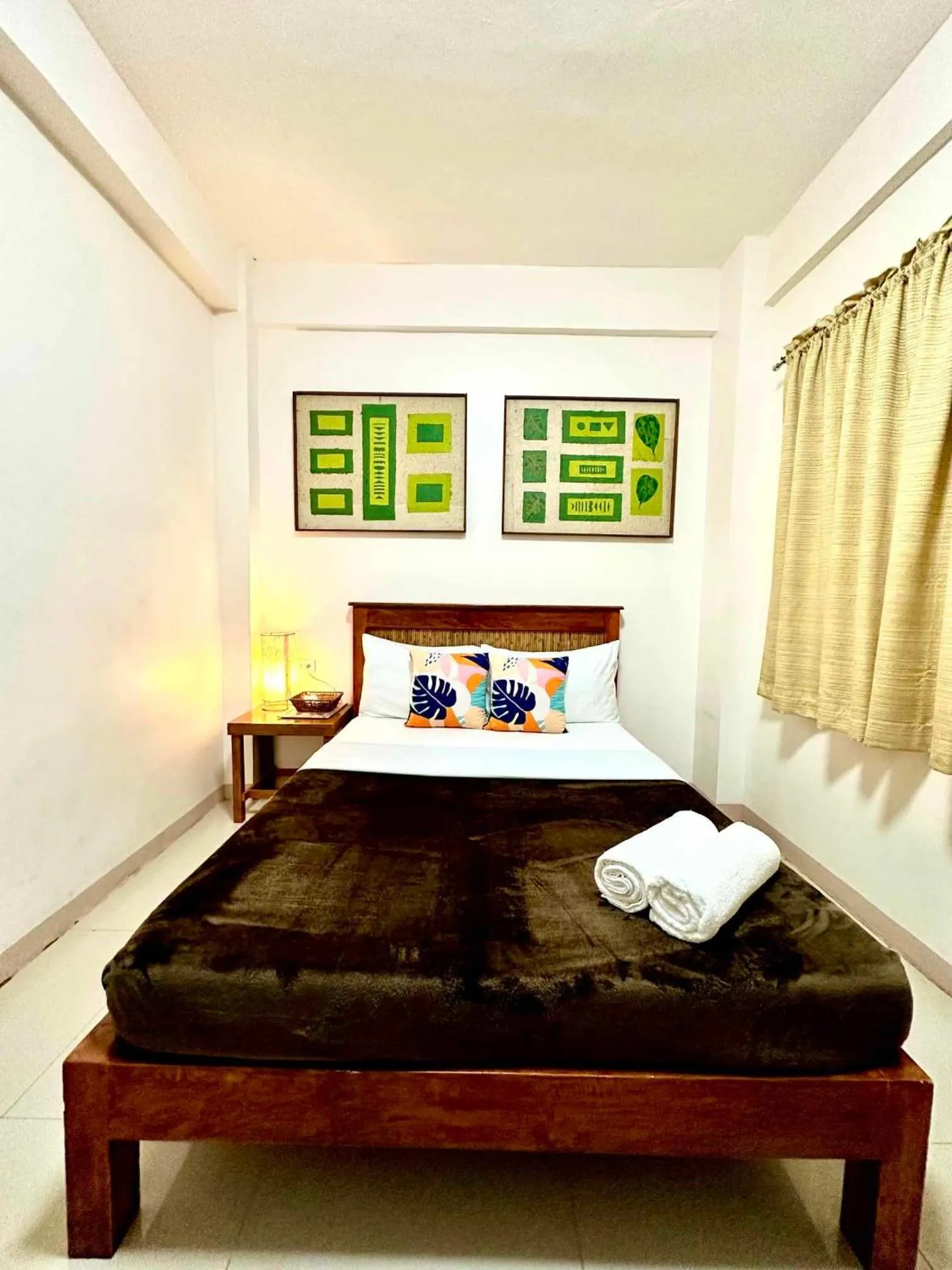 Bed in Papierus Pensionne