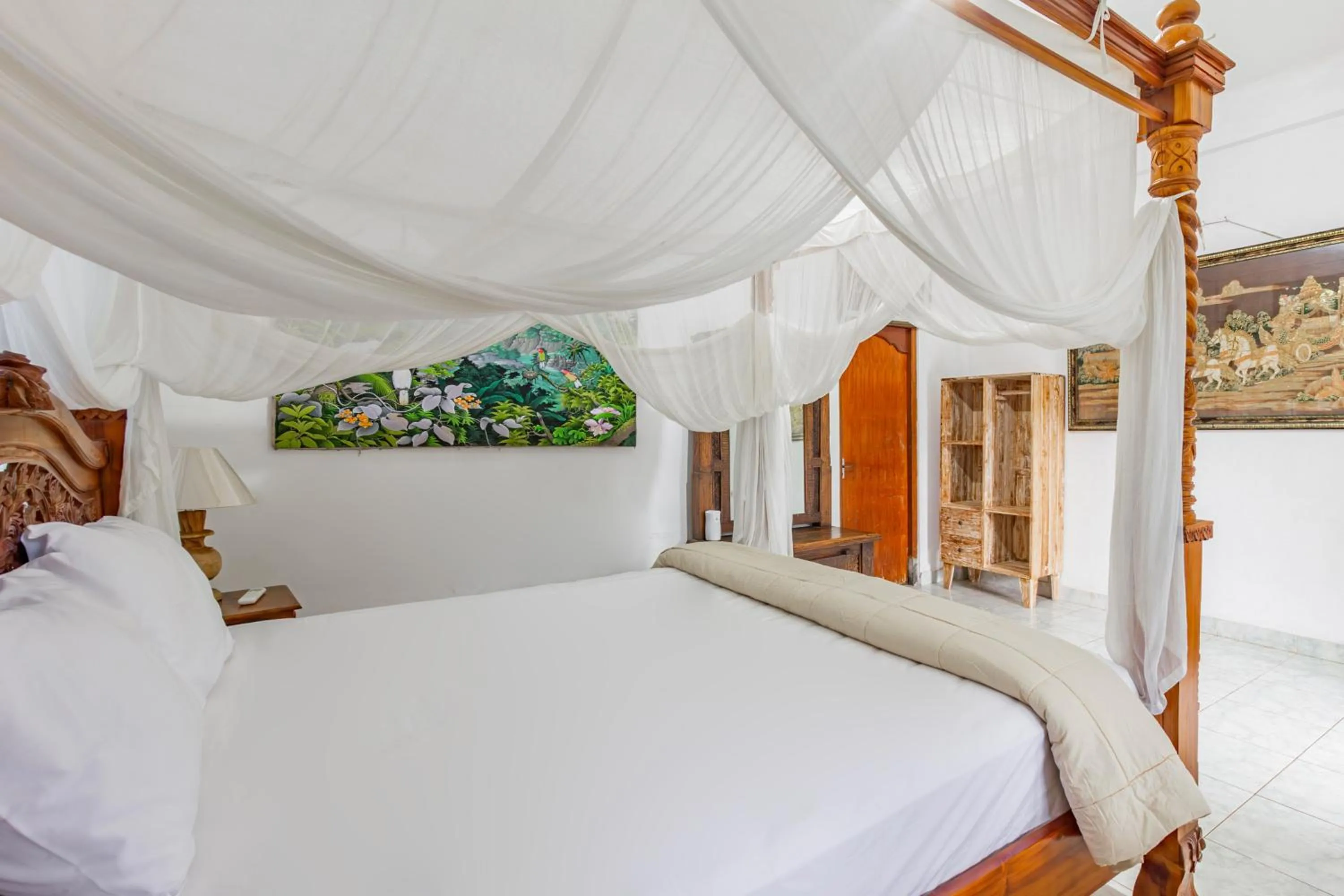 Bedroom, Bed in Belvilla Ratna Resort Ubud PalaceNearUbud Palace