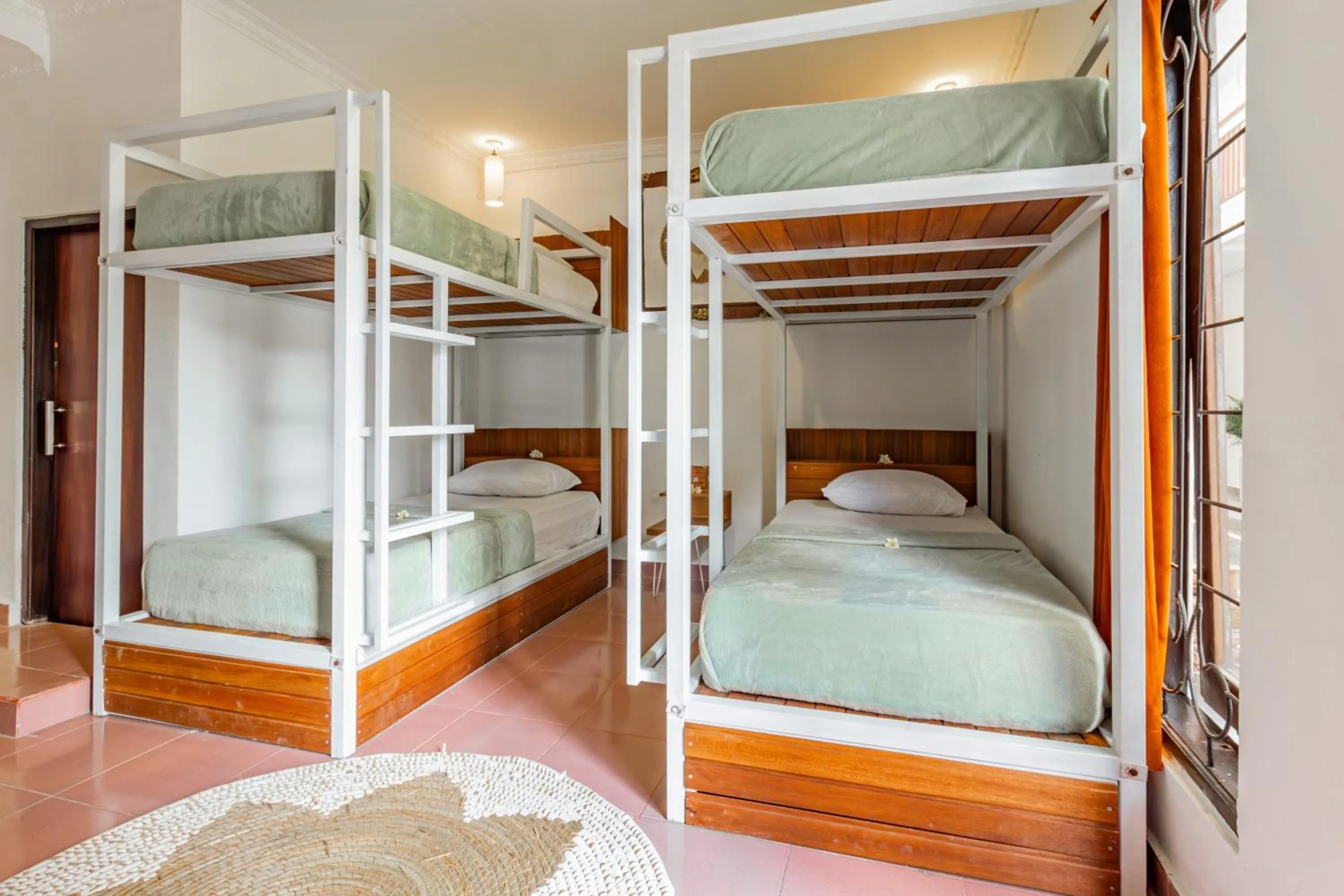 Bedroom in Capital O 93944 Geweka Homestay