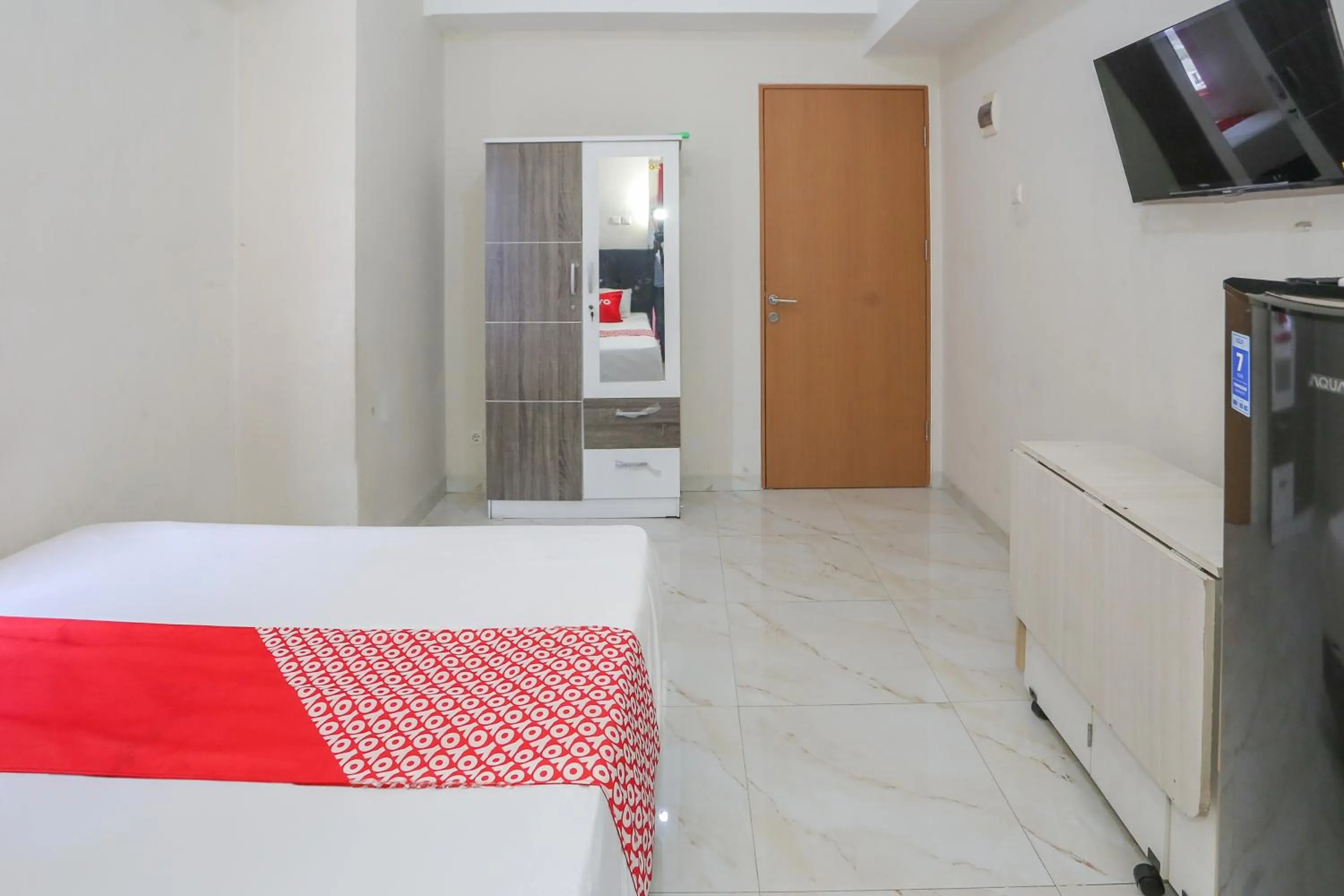 Photo of the whole room in OYO 93948 Bunda Rachma Rooms