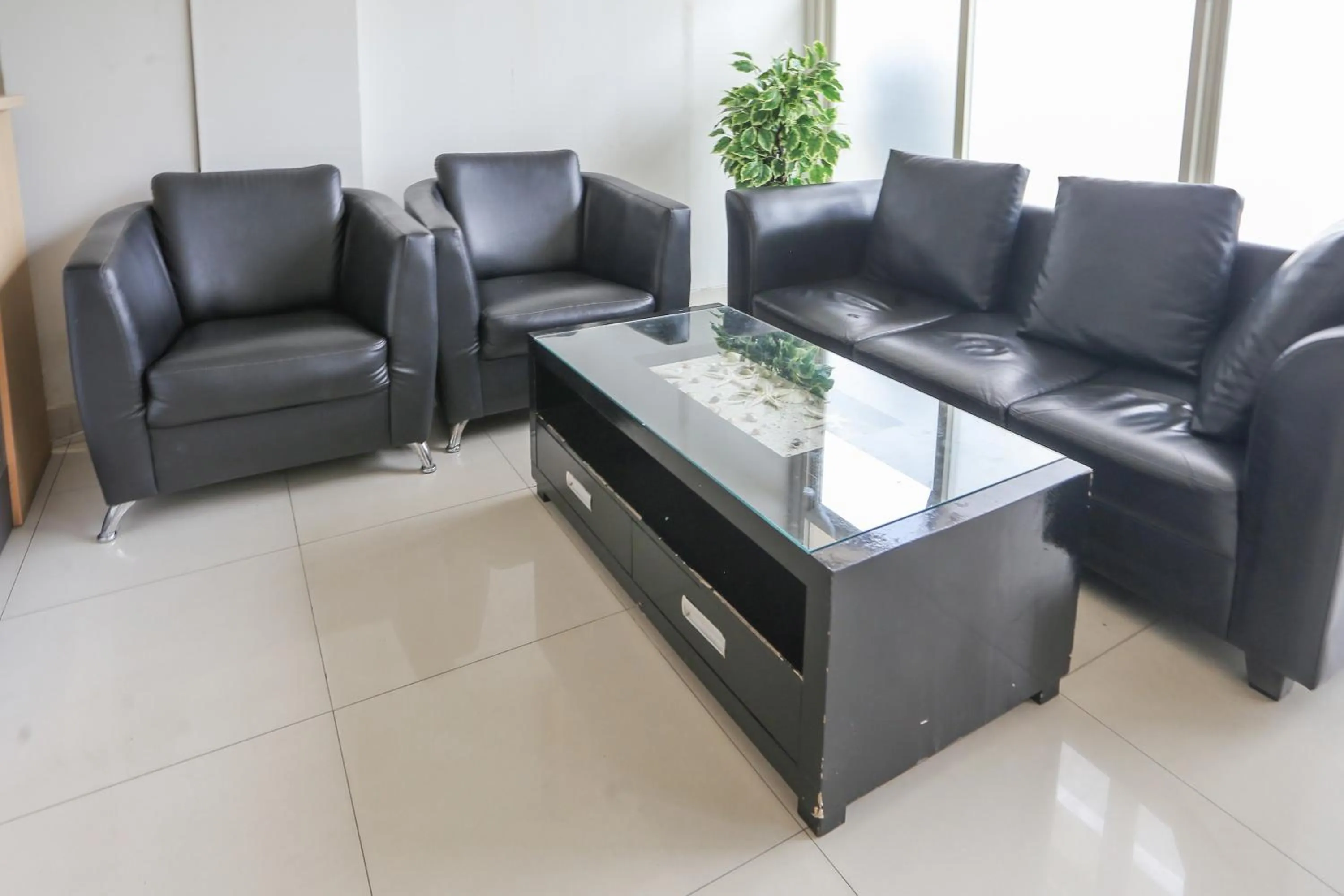 Lobby or reception in OYO 93948 Bunda Rachma Rooms