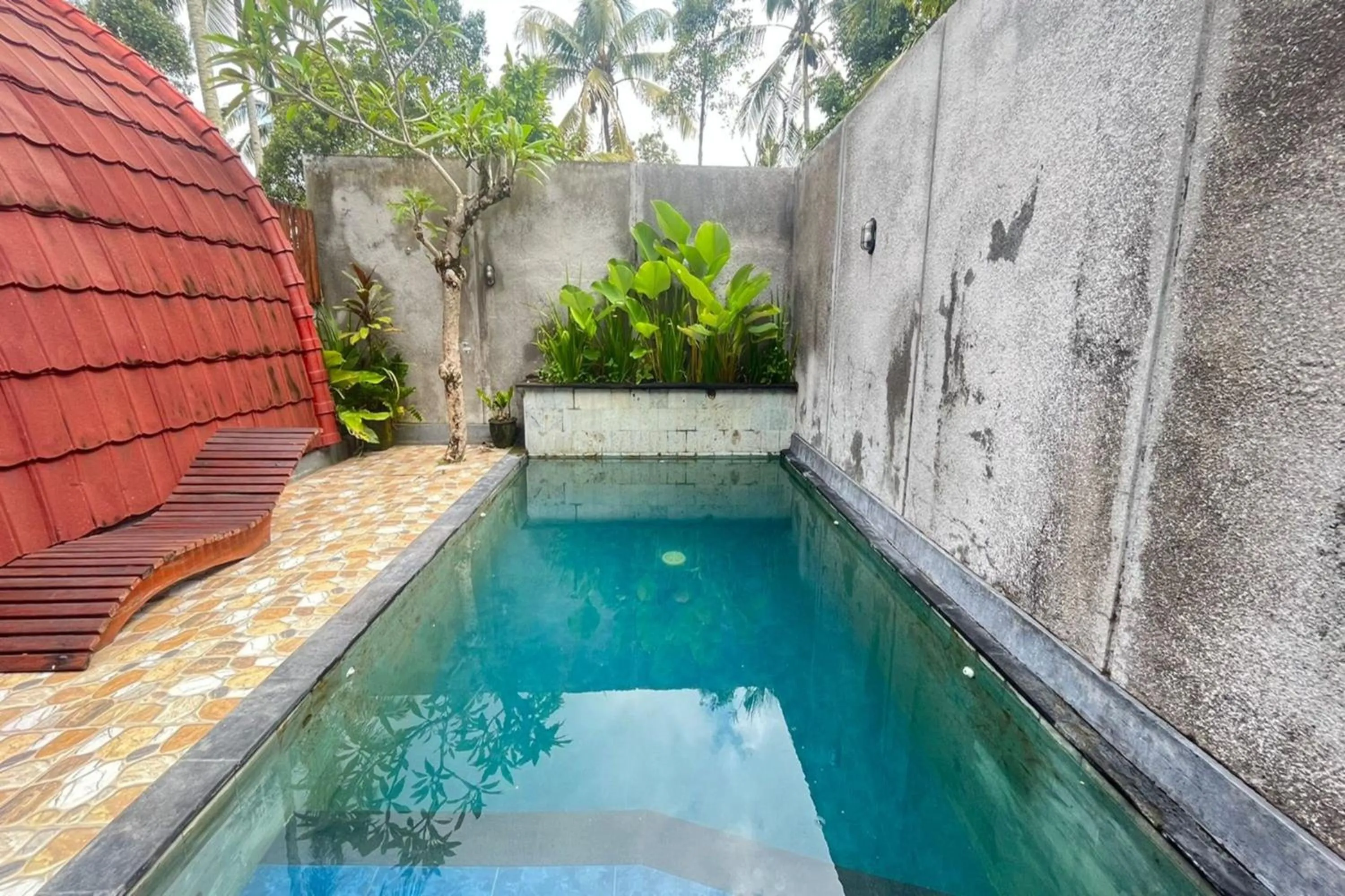 Swimming pool in Belvilla Moksha Haven Pandawa BaliNearNirwana Garden Bali