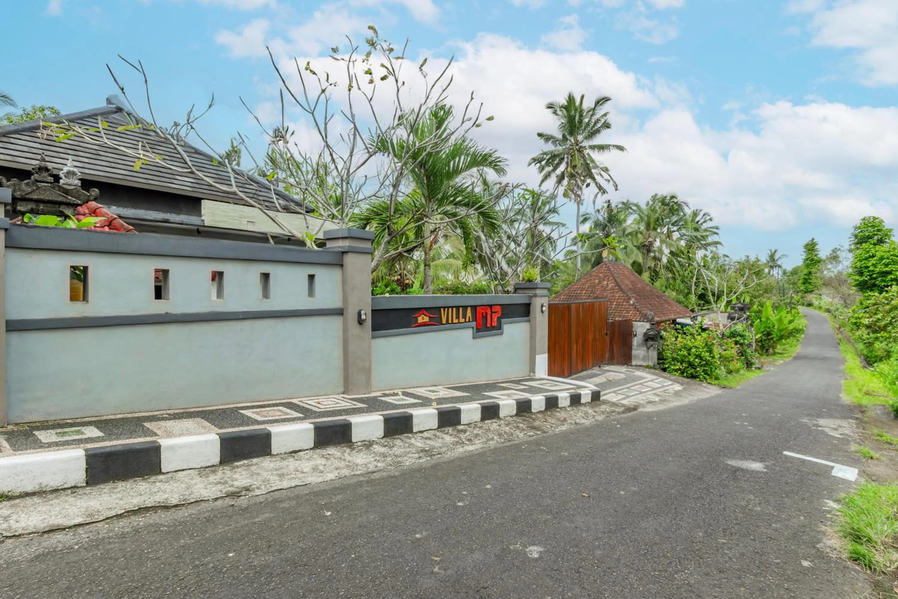 Facade/entrance in Belvilla Moksha Haven Pandawa BaliNearNirwana Garden Bali