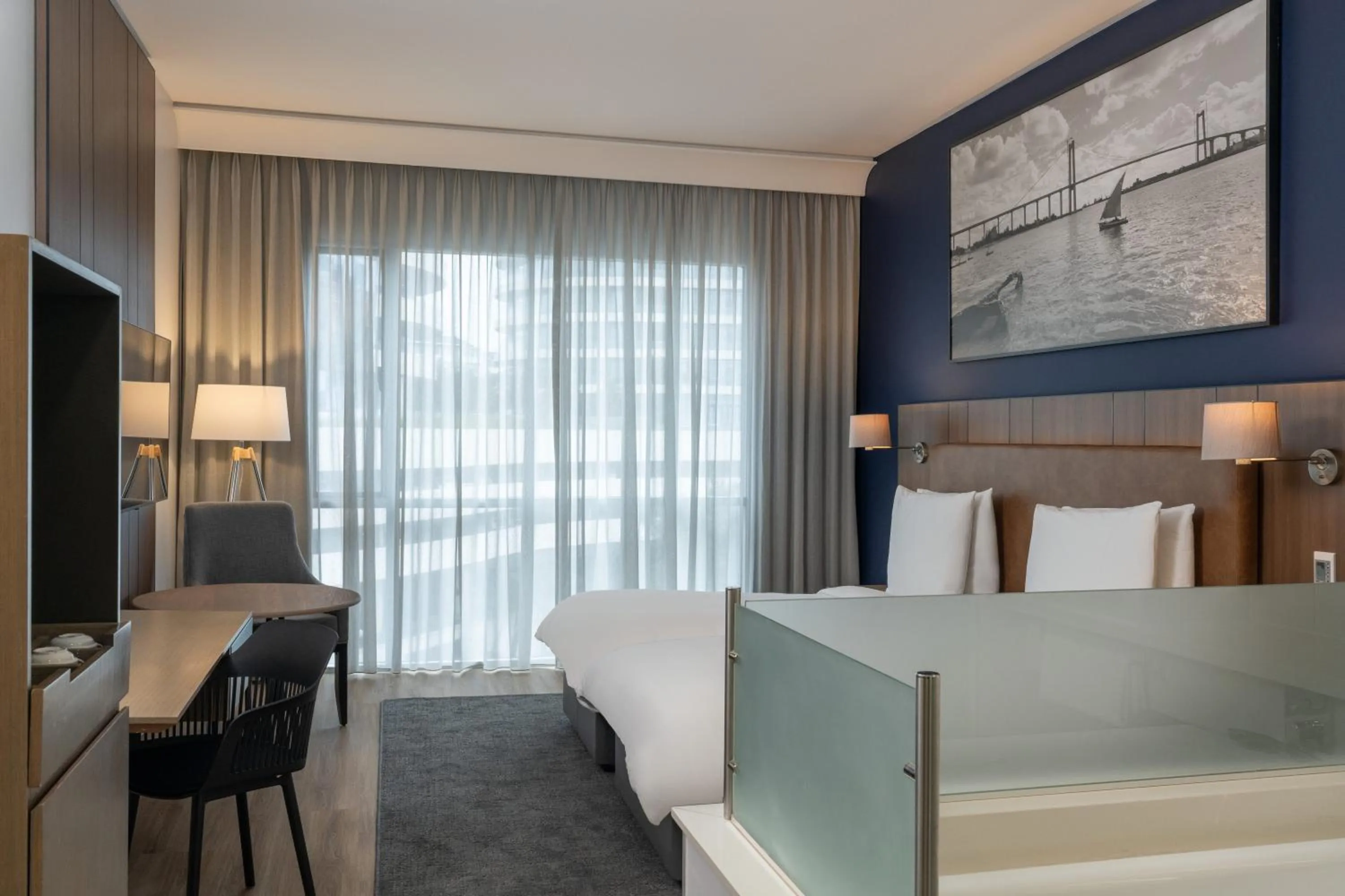 Bedroom, Bed in Radisson Blu Hotel & Residence Maputo