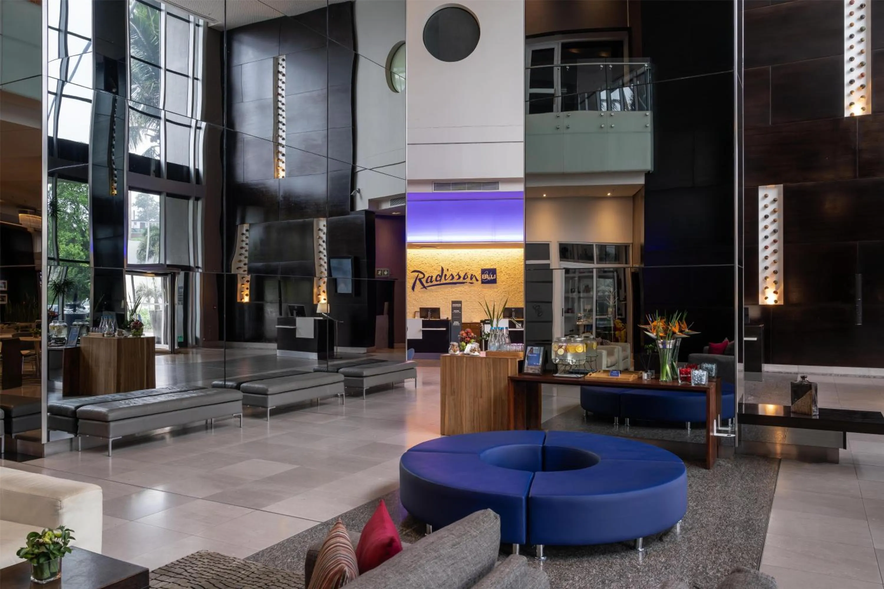 Lobby or reception in Radisson Blu Hotel & Residence Maputo
