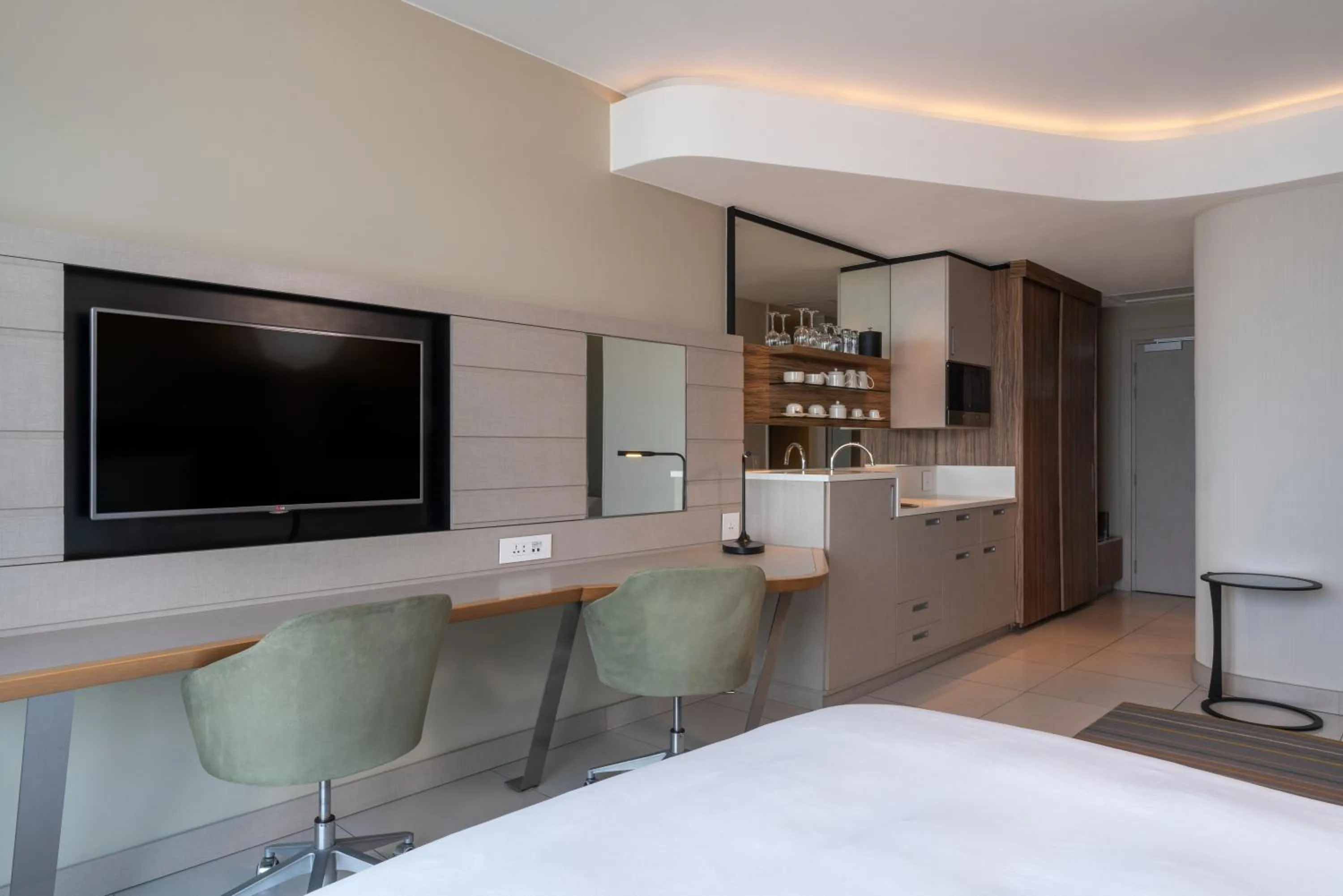 Bedroom, Bed in Radisson Blu Hotel & Residence Maputo