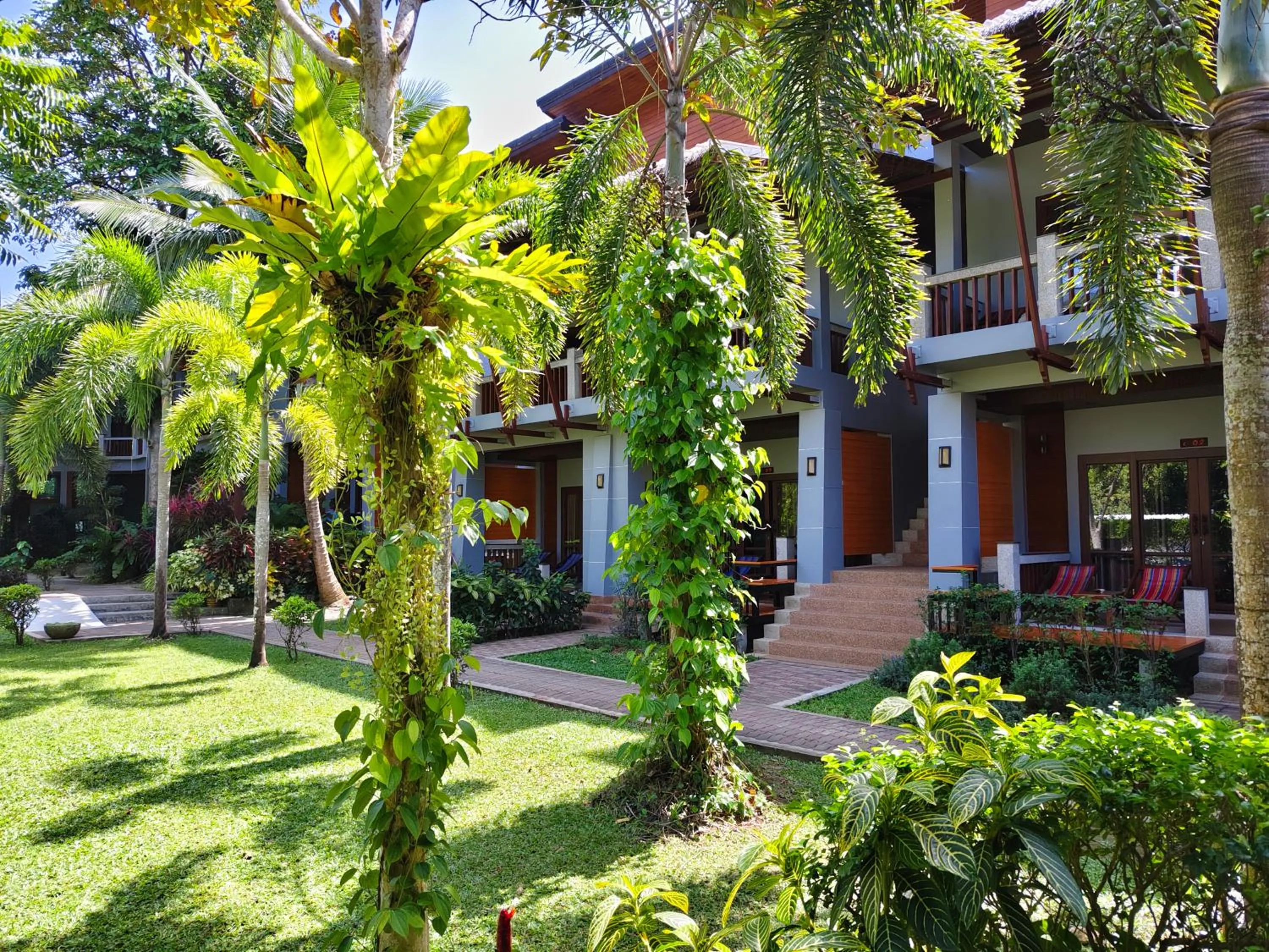 Lanta Intanin Resort - SHA Extra Plus