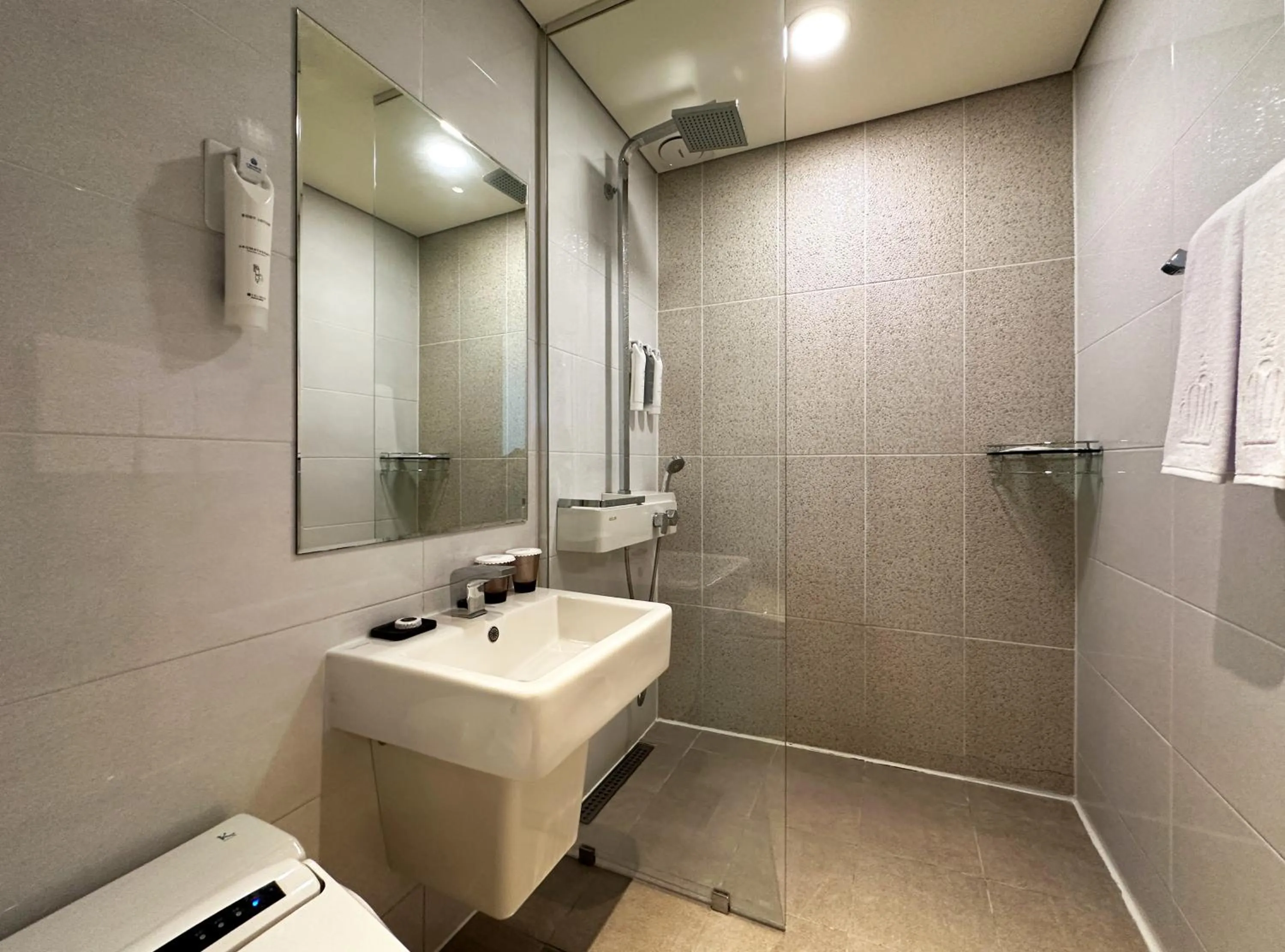 Crown Harbor Hotel Busan