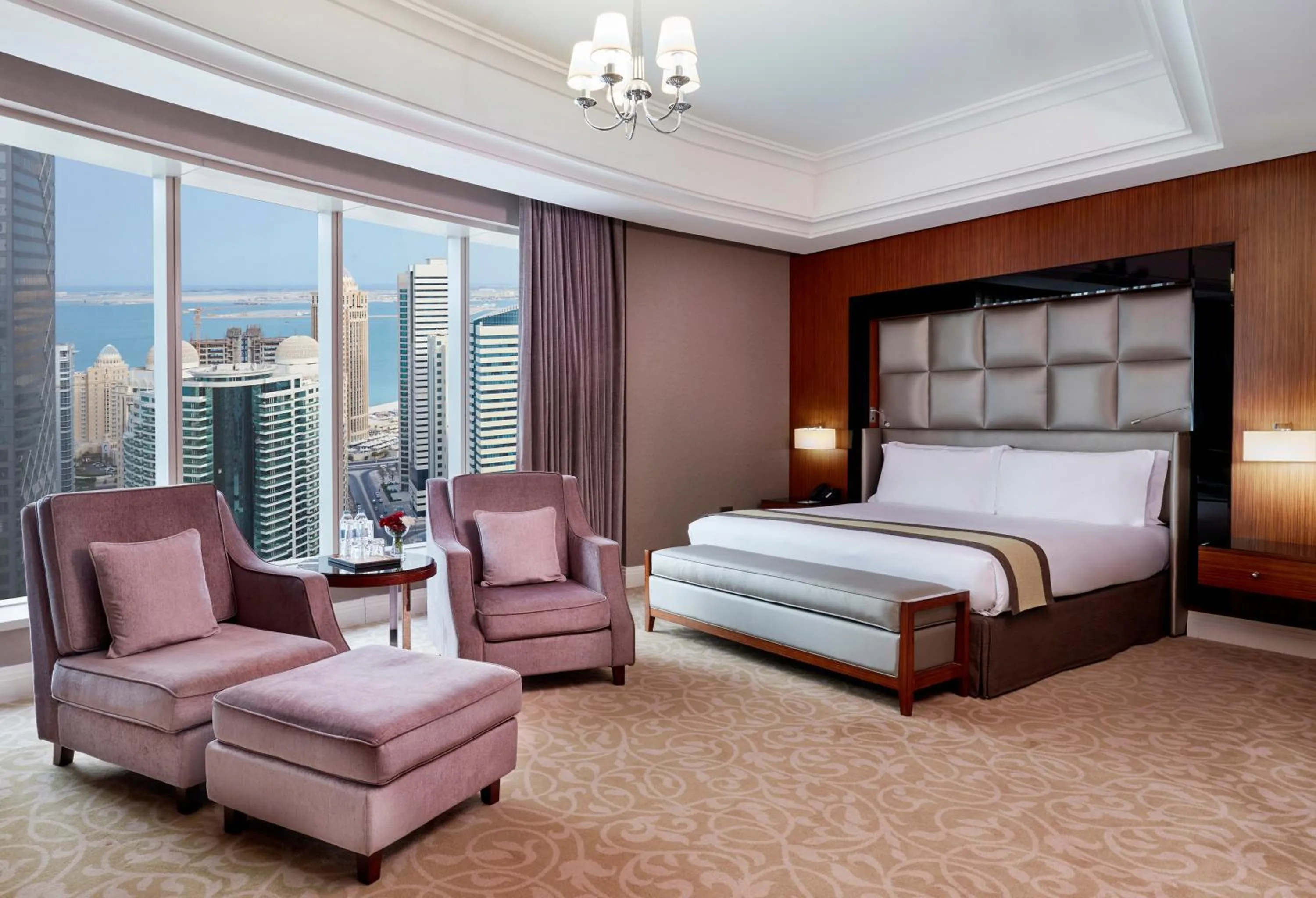 Bed in Best Plaza West Bay Hotel