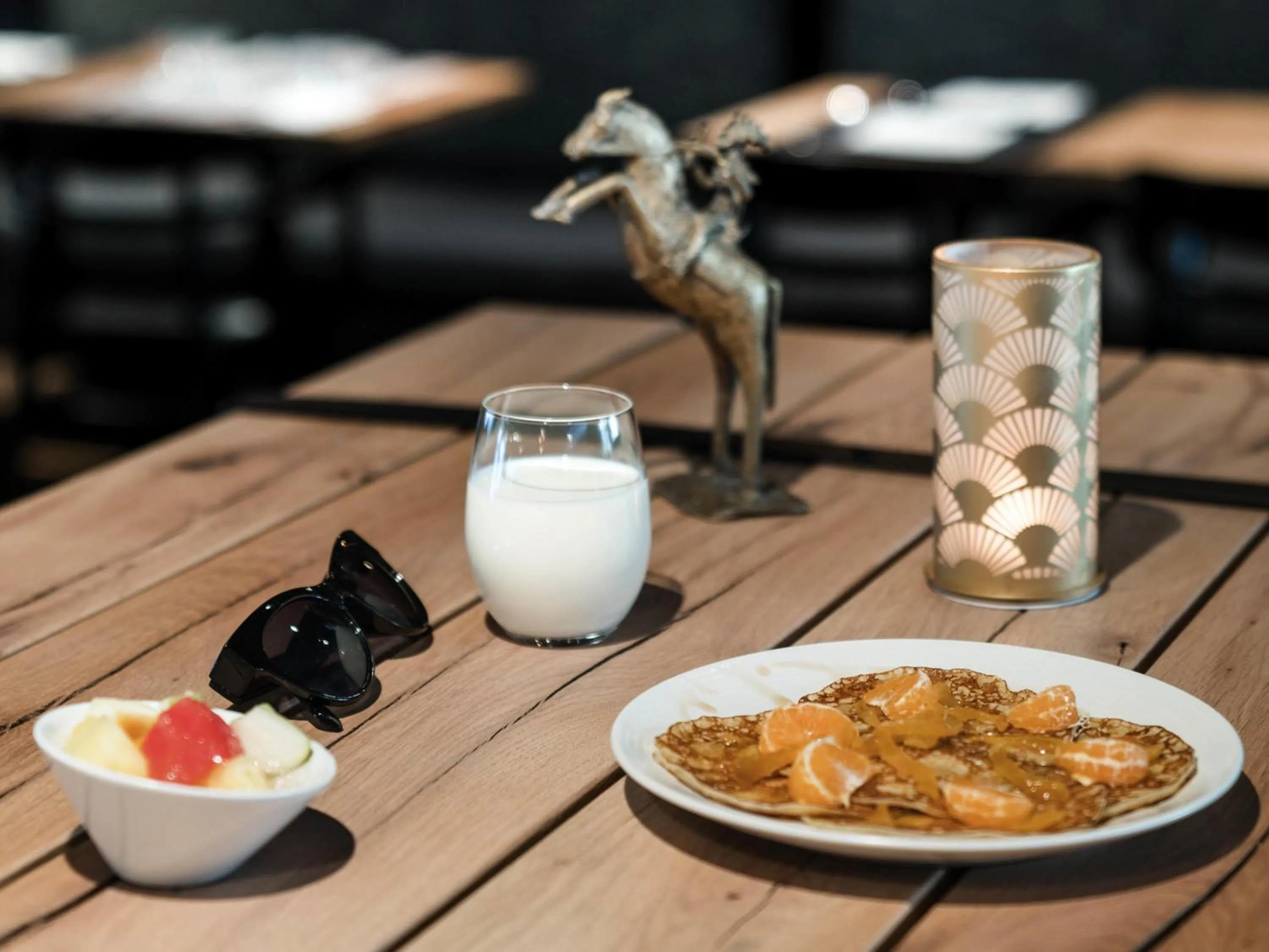 Breakfast in ibis Styles Laval Centre Gare