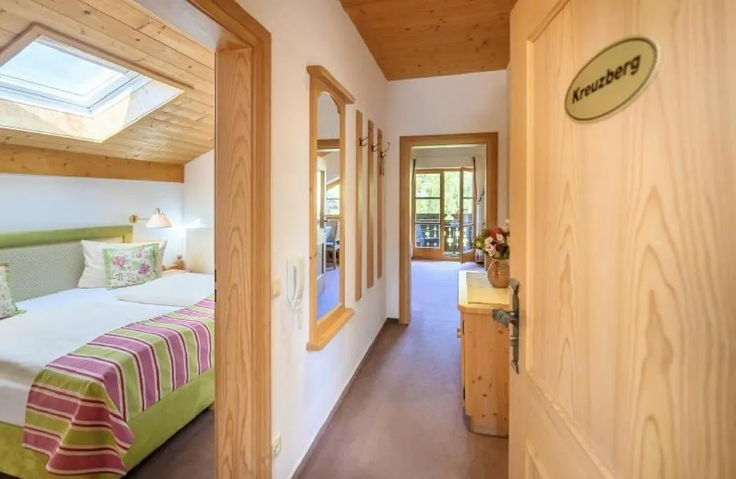 Bed in Fackler Apartments