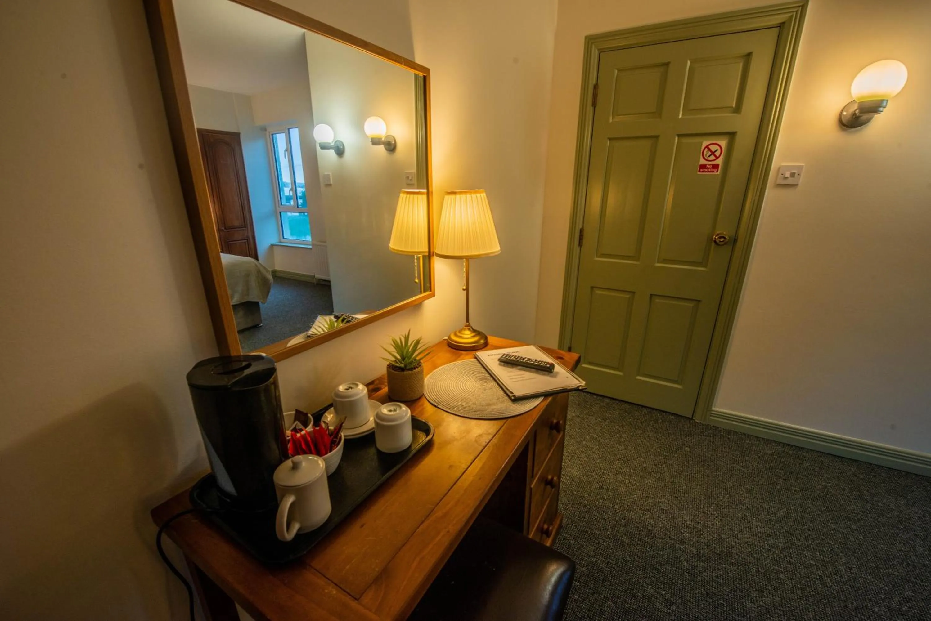 Bed in Greenfield Lodge Hotel Bar & Bistro