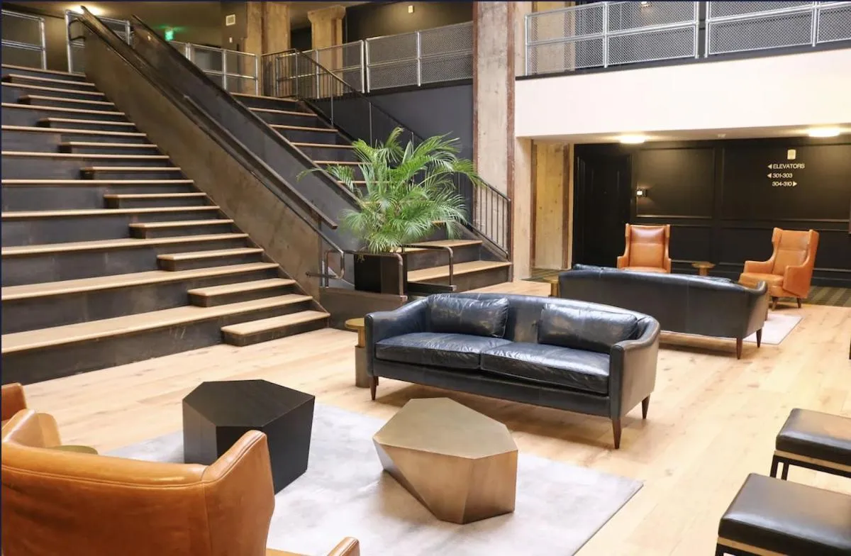 Riversuites At The Battery