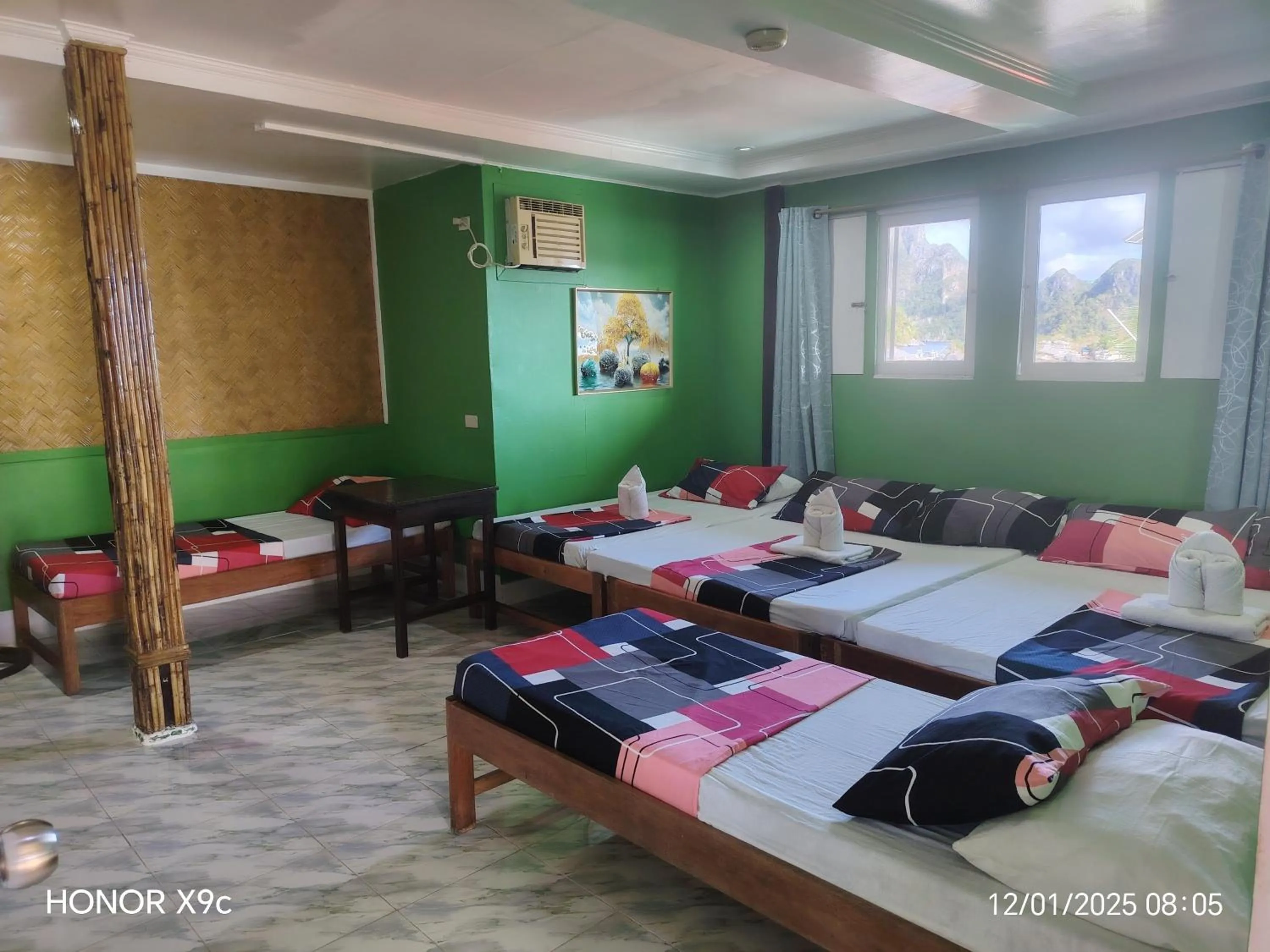 Bed in Joaquinn's Bed and Breakfast