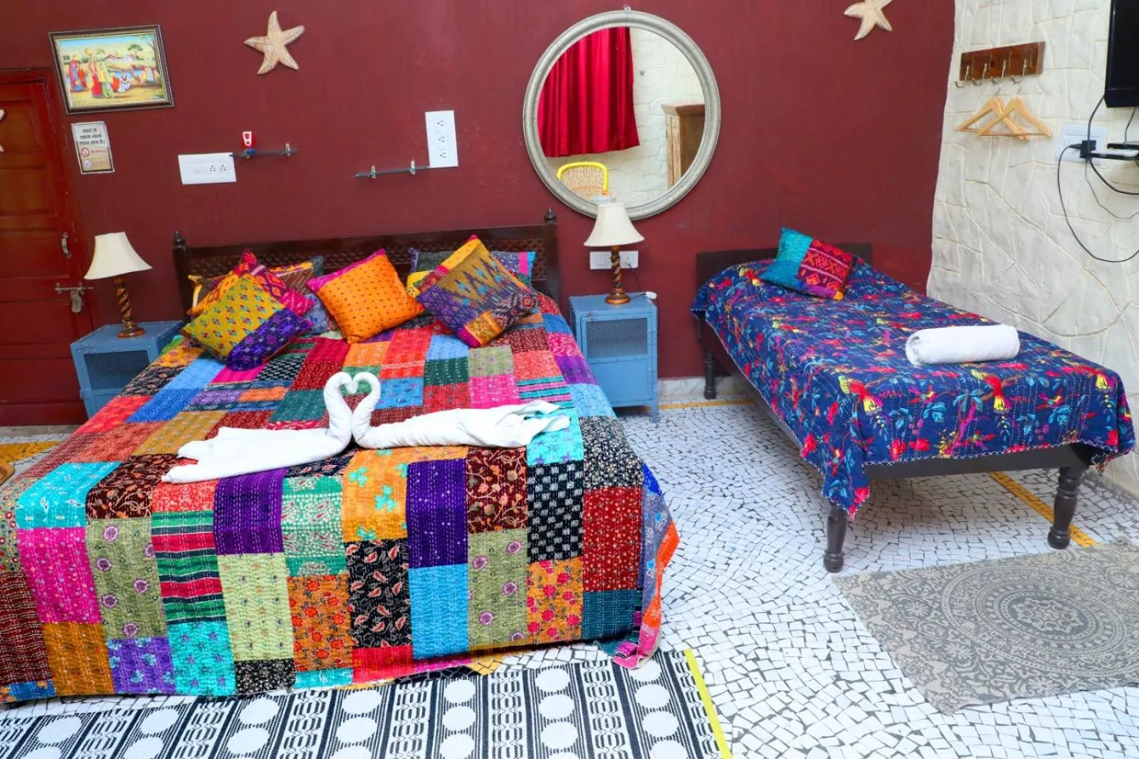 Bedroom, Bed in Jodhpur Heritage Haveli Guest House
