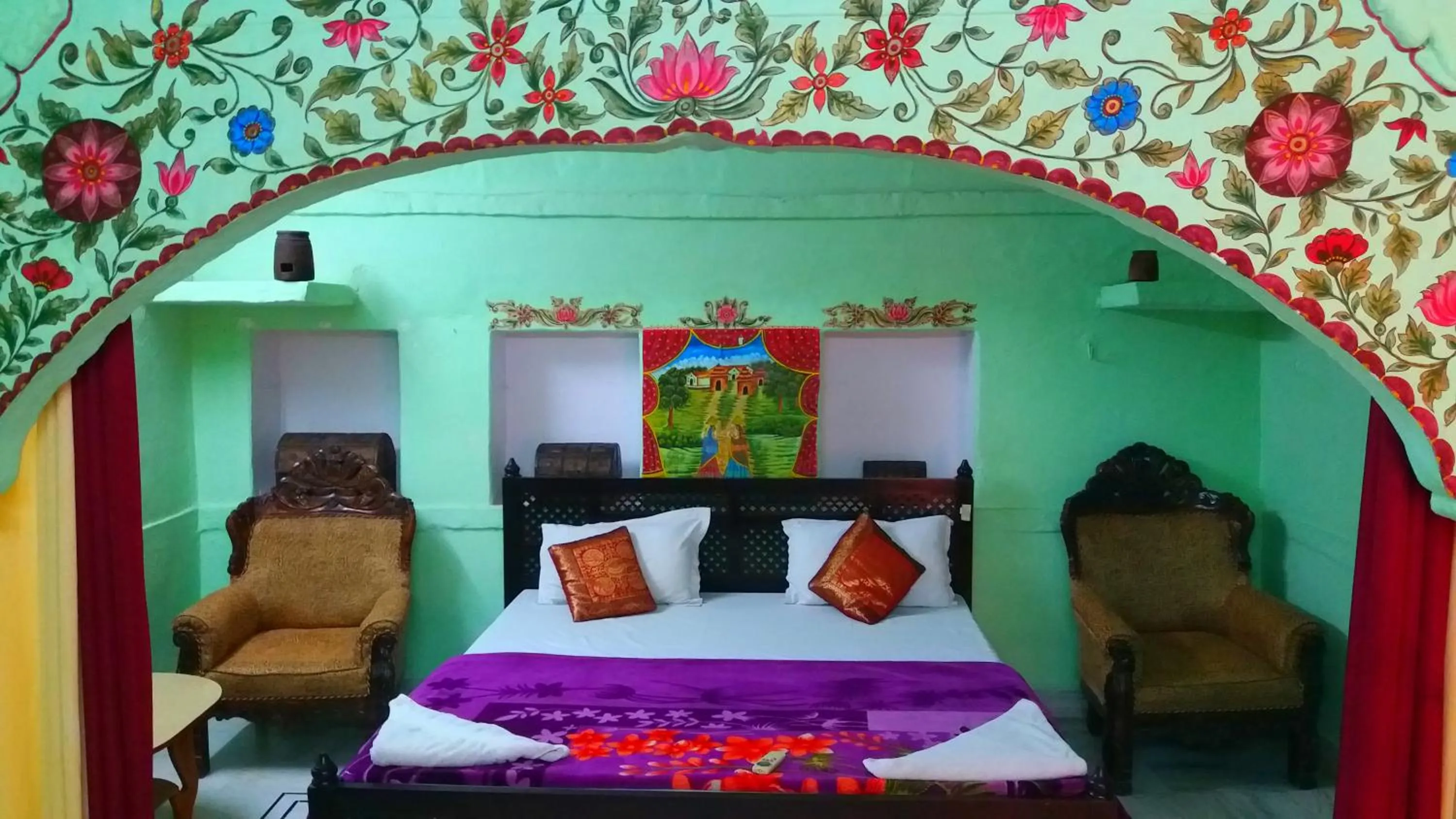 Bed in Jodhpur Heritage Haveli Guest House