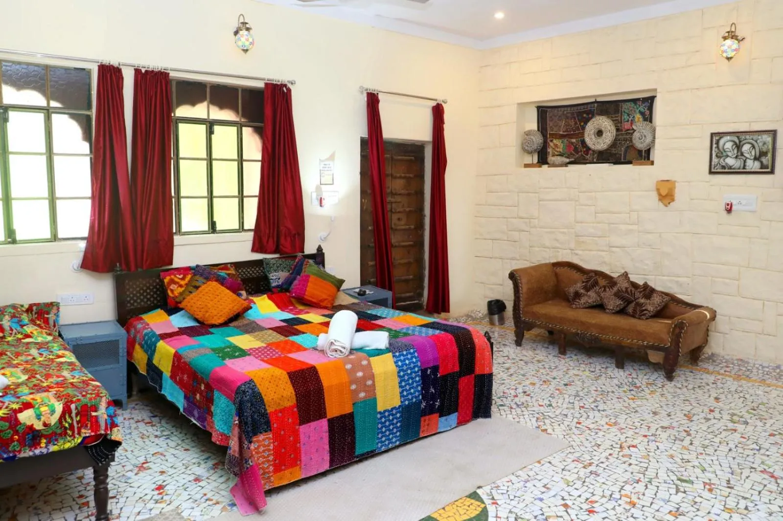 Bedroom, Bed in Jodhpur Heritage Haveli Guest House