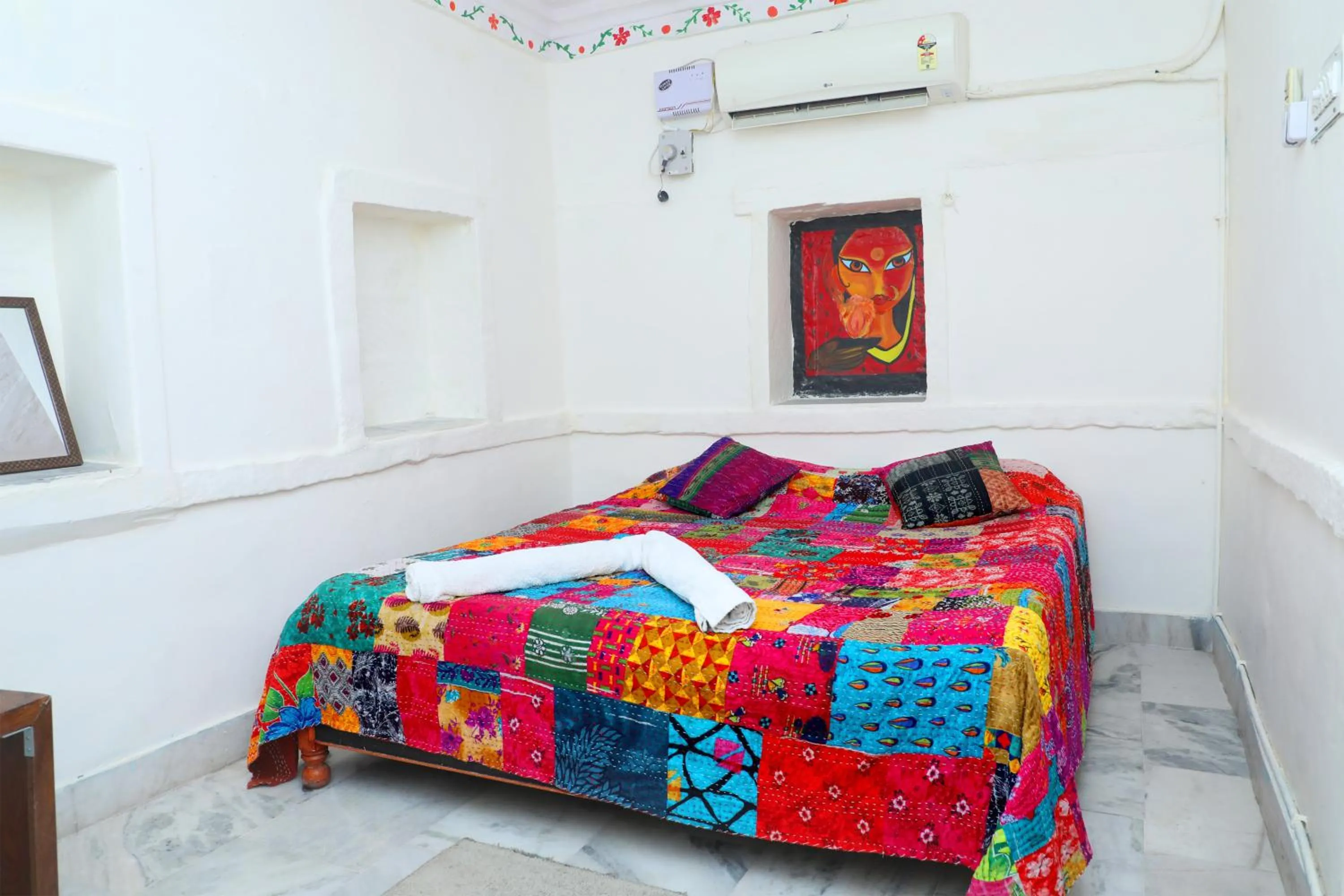 Bedroom, Bed in Jodhpur Heritage Haveli Guest House