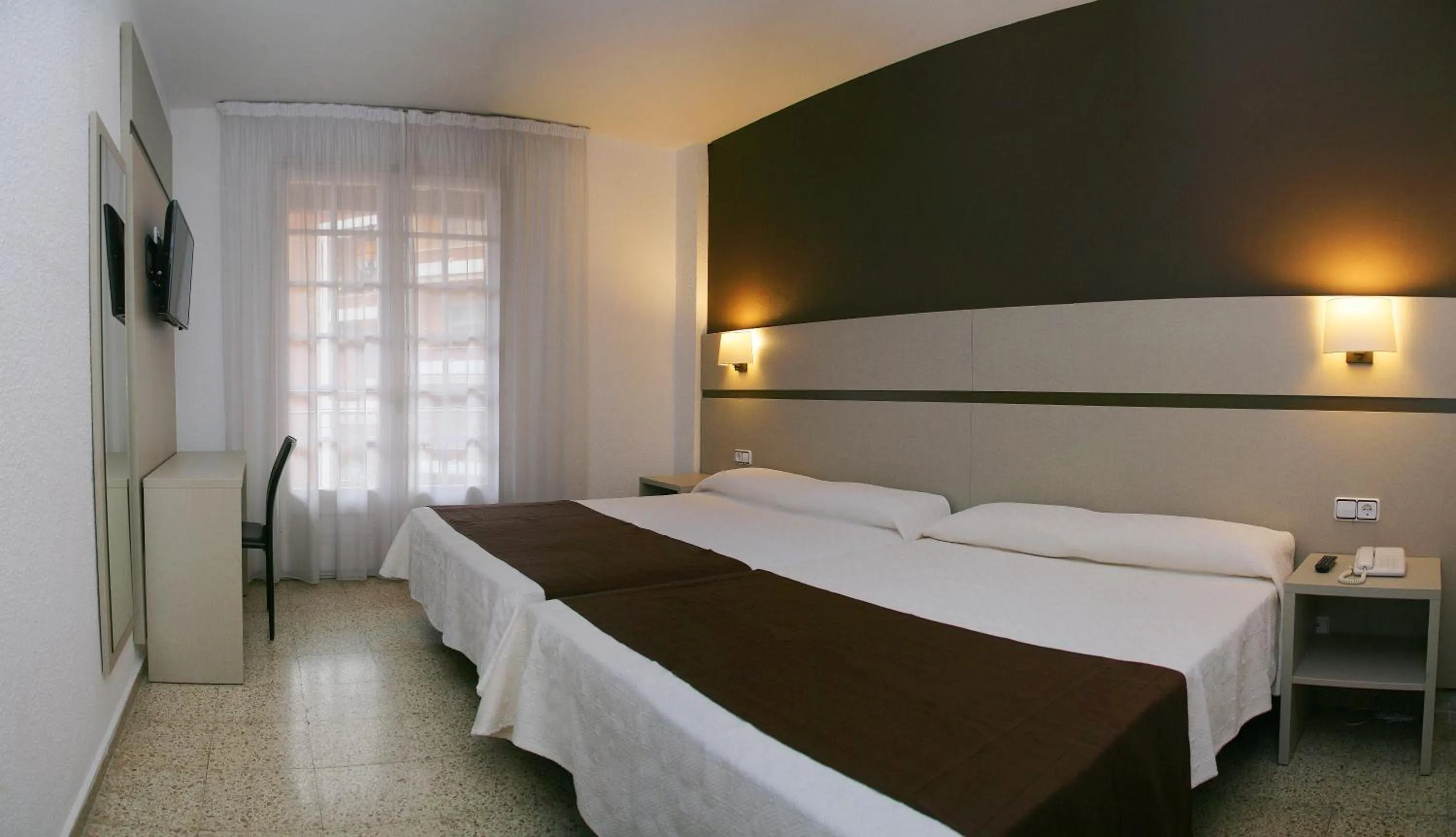 Bed in Hotel La Carolina