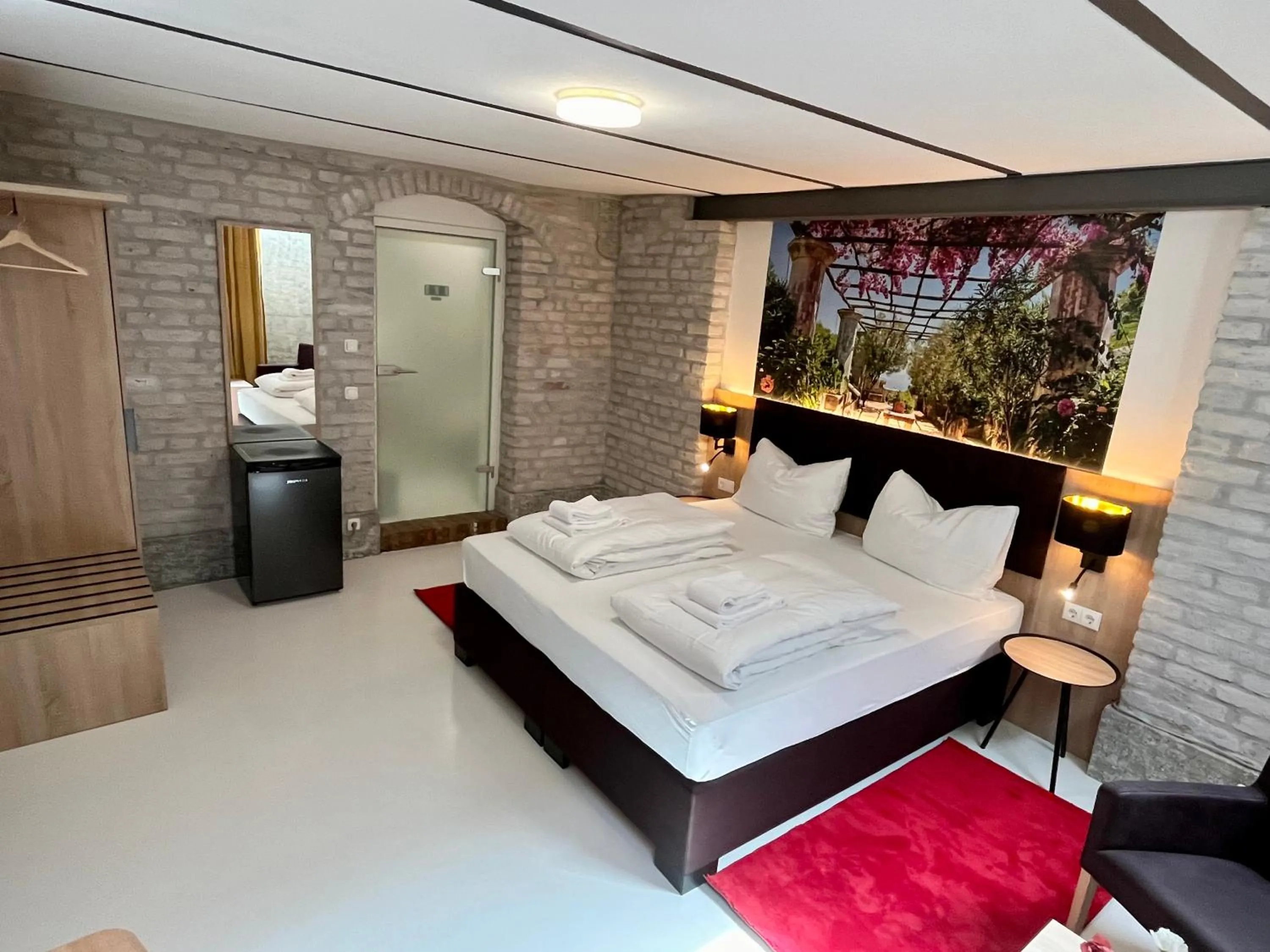 Bed in Adlzreiter City Pension