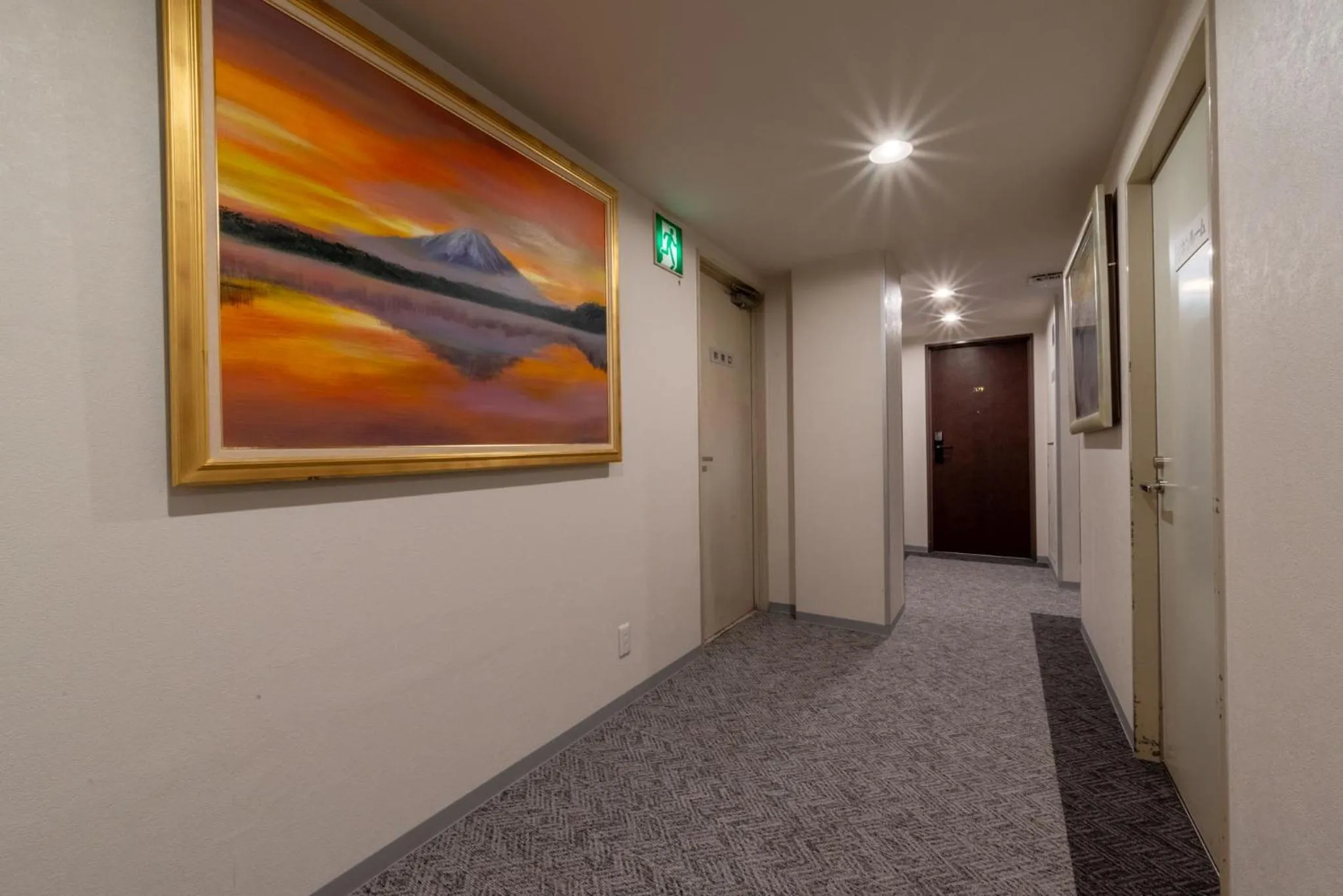 Business facilities in Plaza In Miyakojima hotel