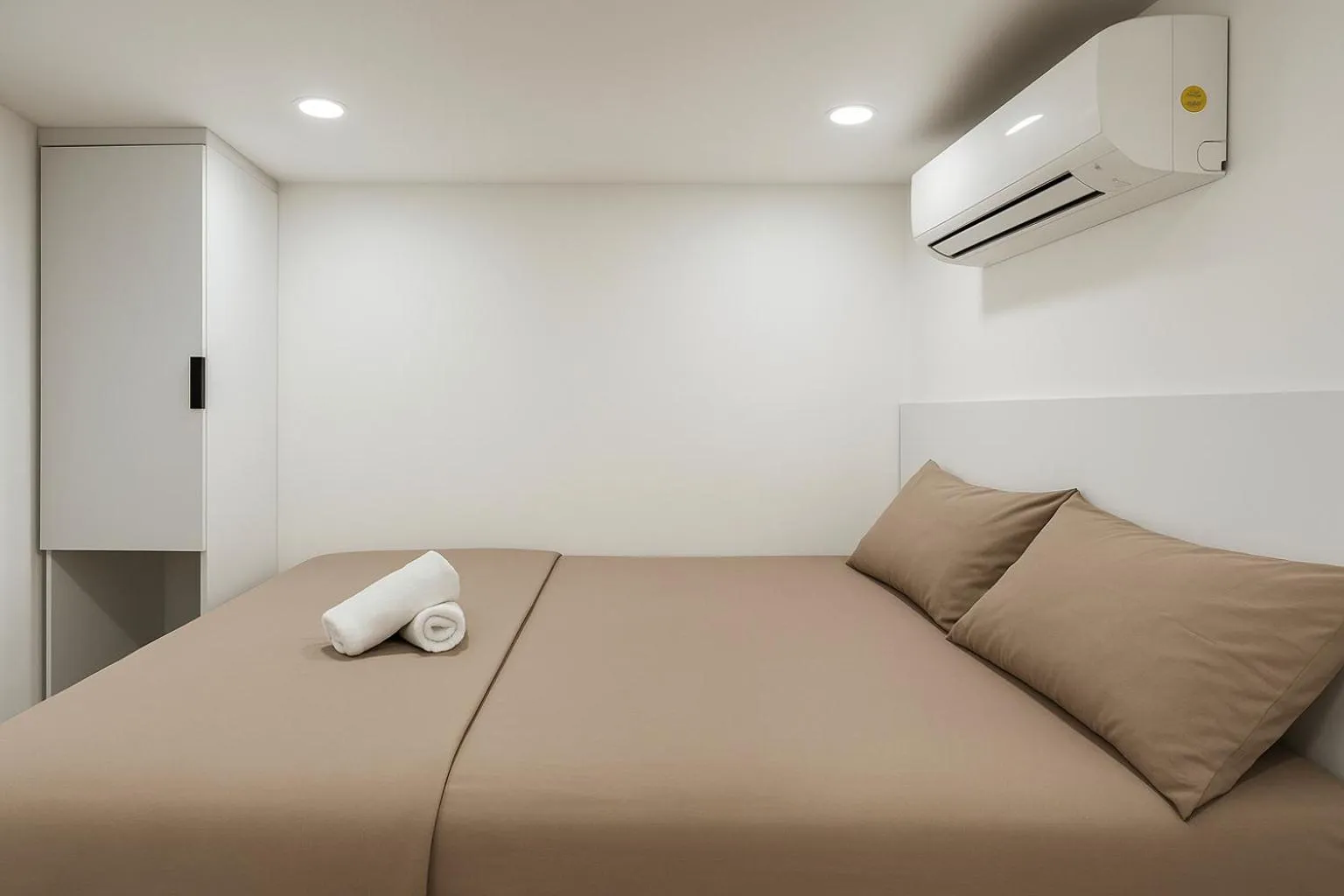 Siris Niko Residence - Self Checkin