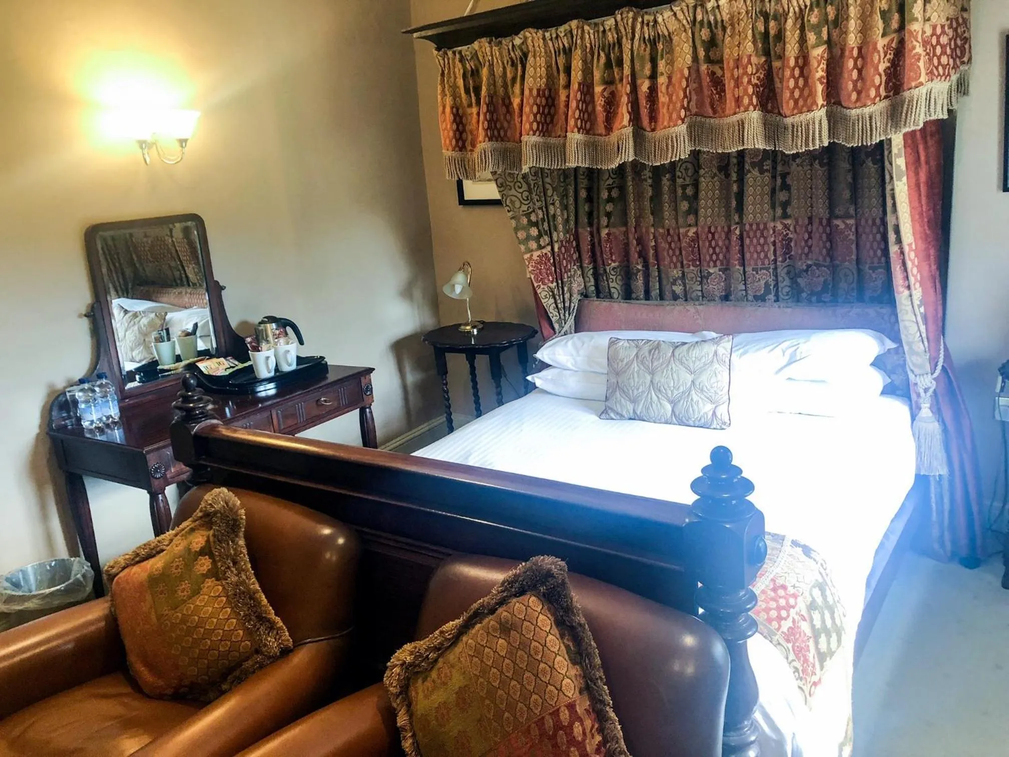 Bed in The Hoops Inn & Country Hotel