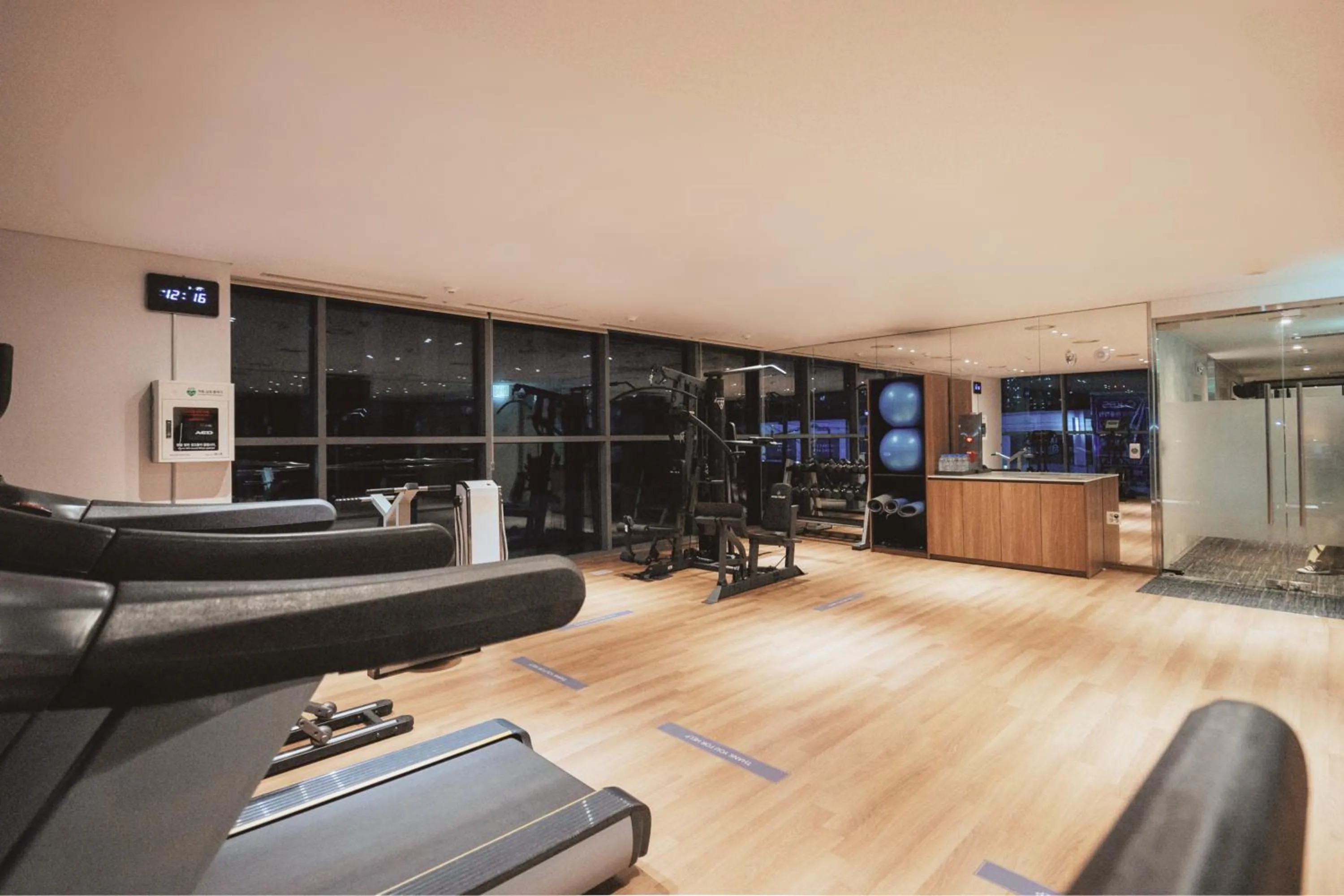 Fitness centre/facilities in Homes Stay Suwon