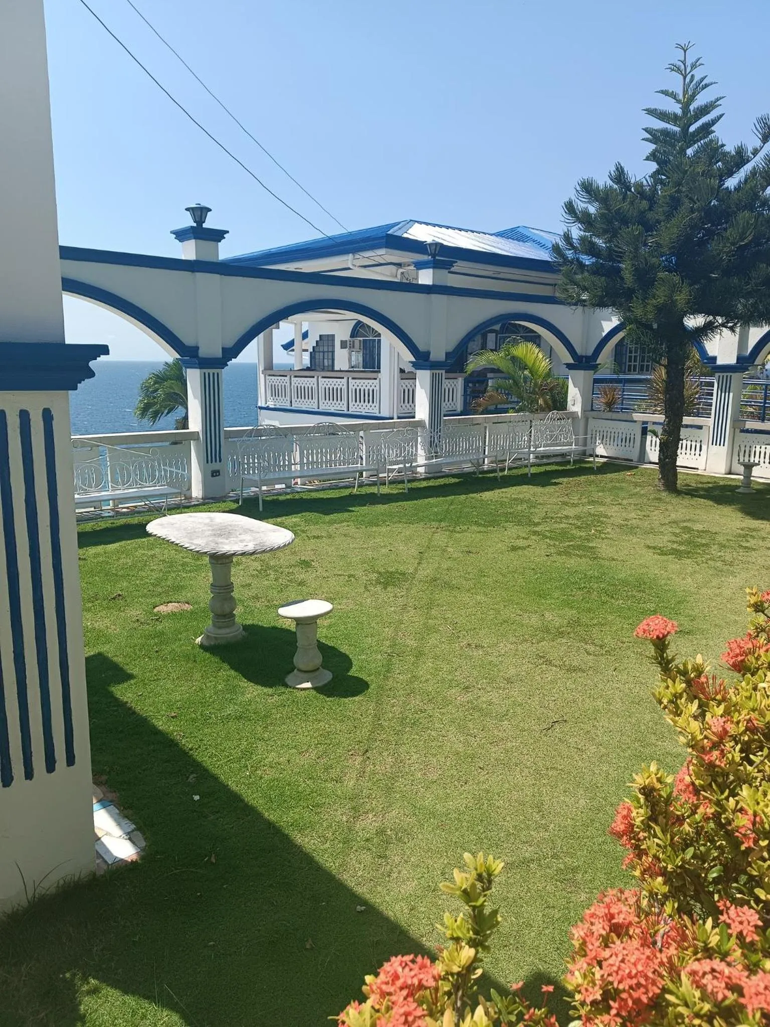 Spring in Rockwalled Adventure Resort by Hiverooms