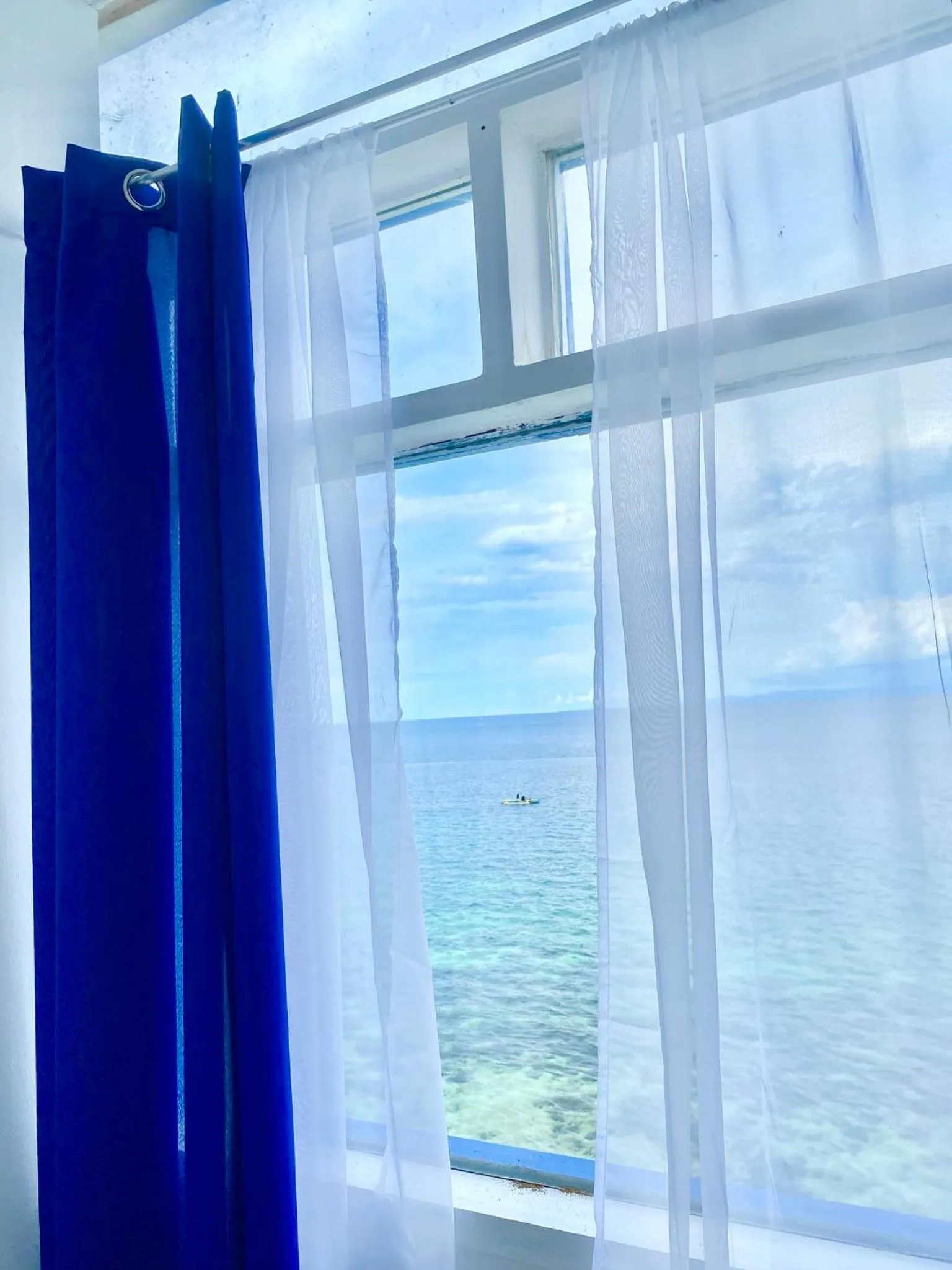 Natural landscape in Rockwalled Adventure Resort by Hiverooms