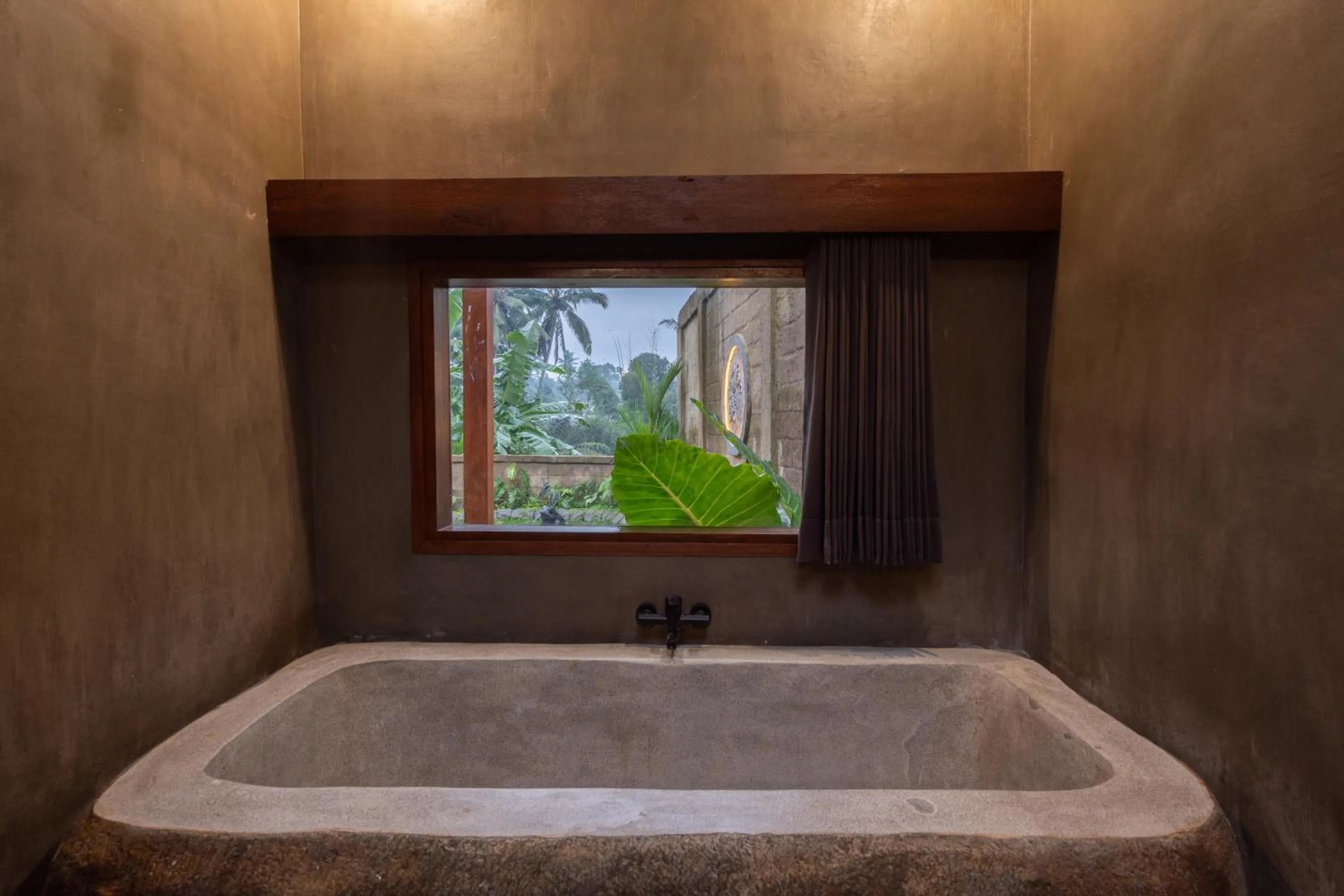 Bath in Moonterra Villa Sebatu