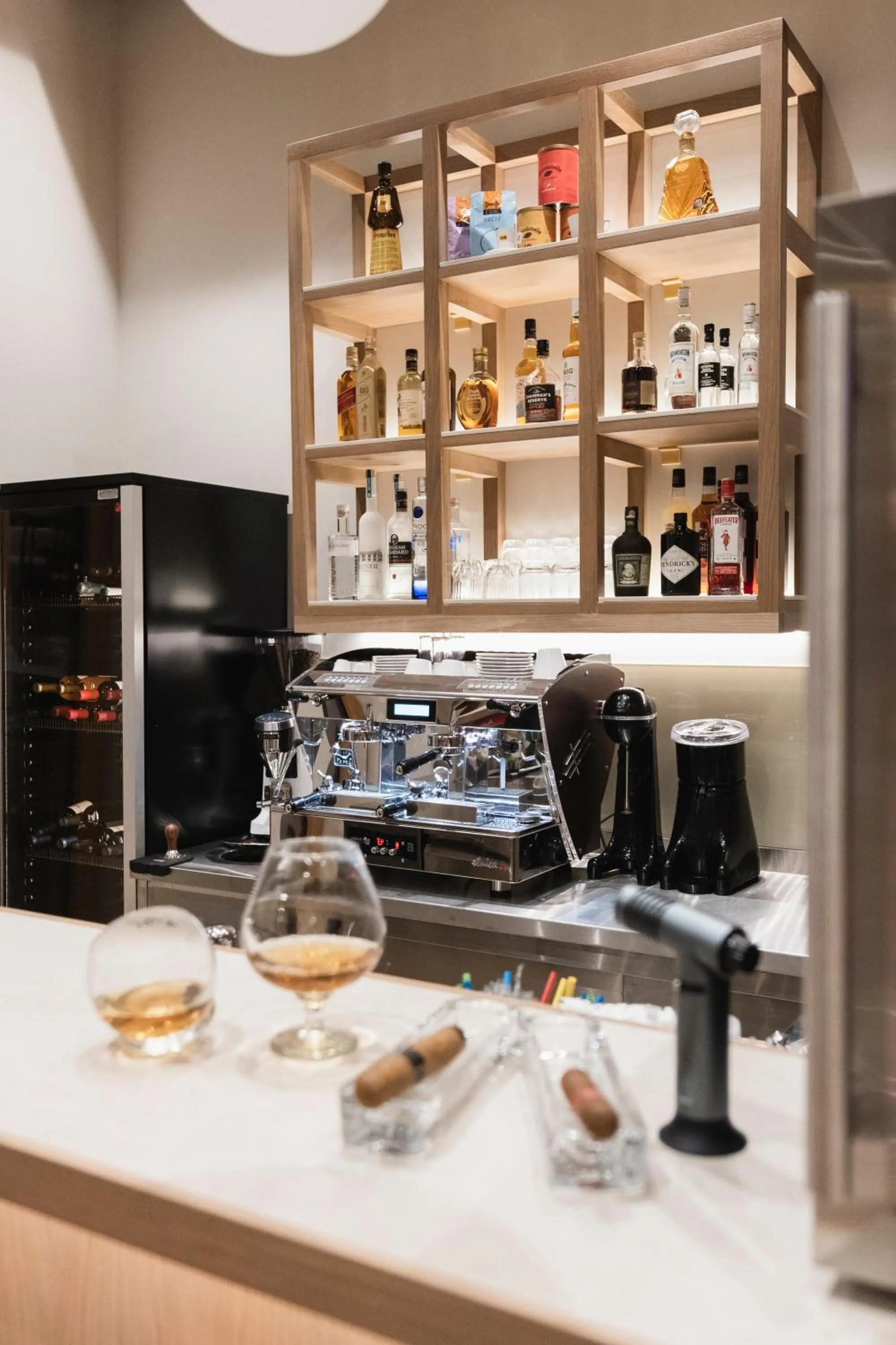 Lounge or bar in Revi Mountain Resort Boutique Hotel