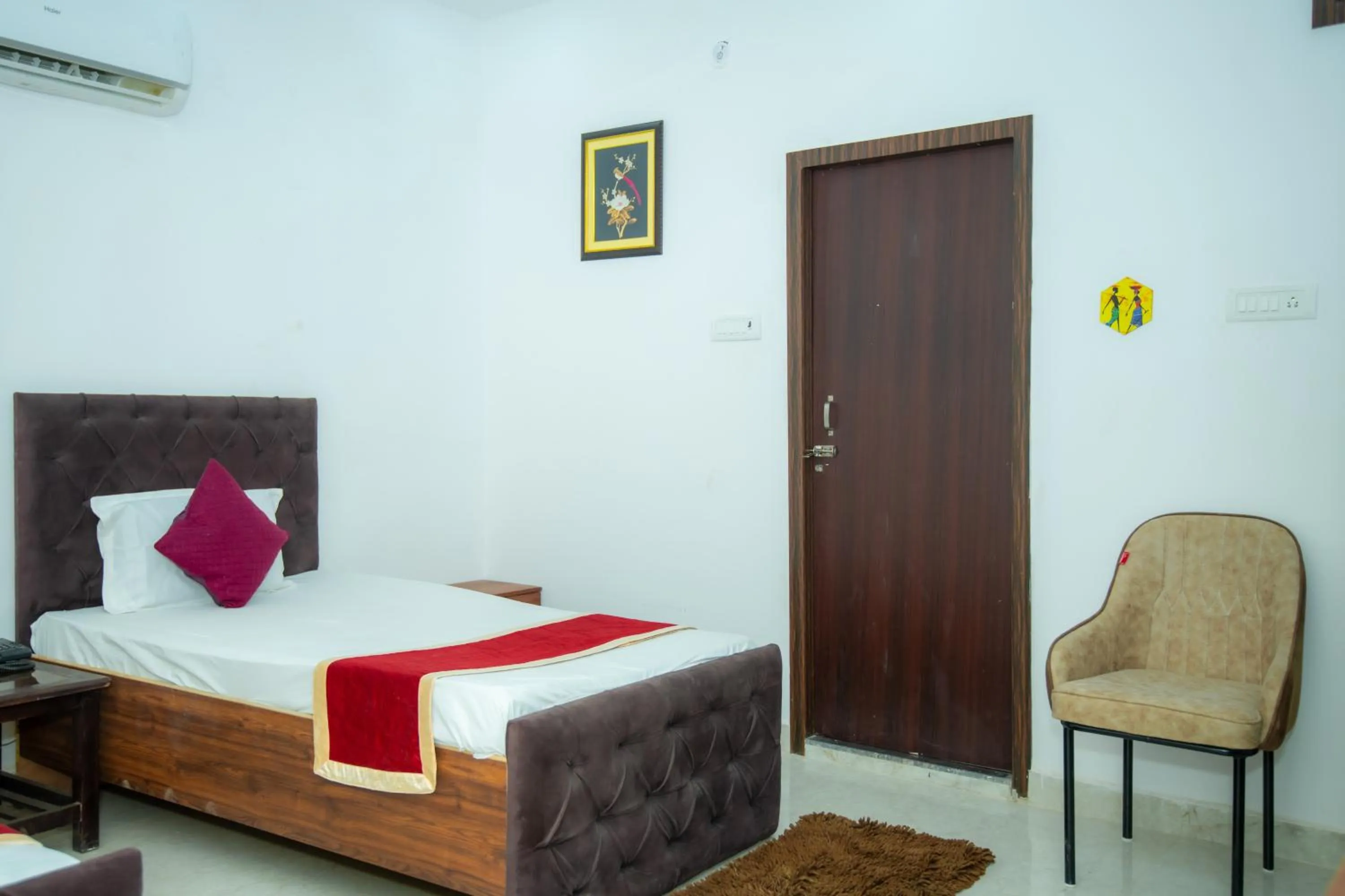 Bed in Hotel Blossom