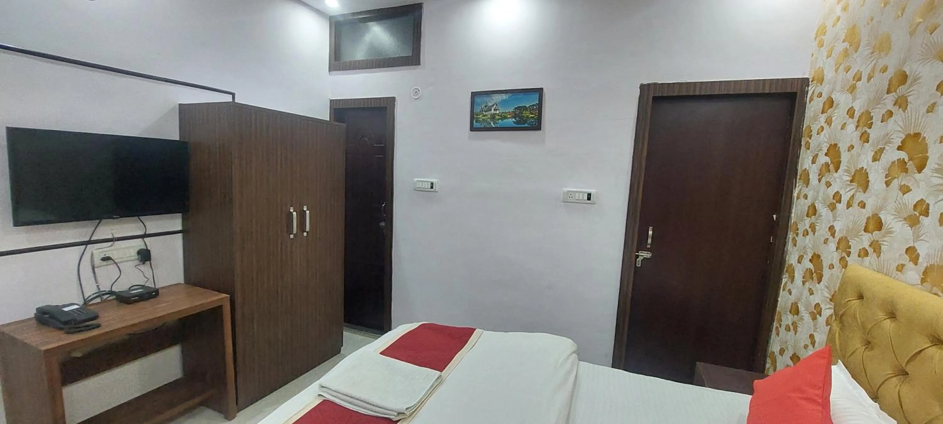 Bed in Hotel Blossom