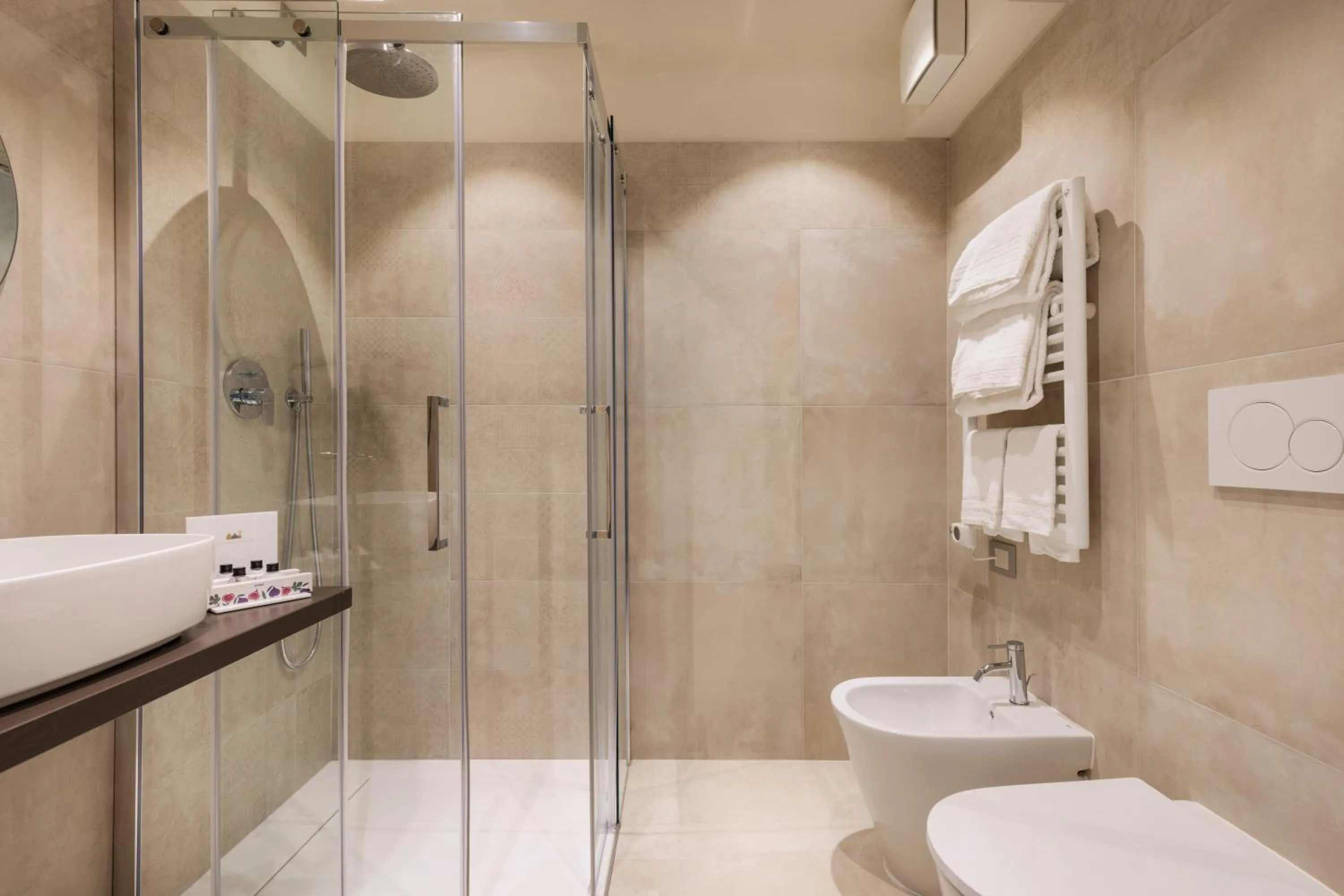 Bathroom in Prato dei Miracoli Residenza d'Epoca