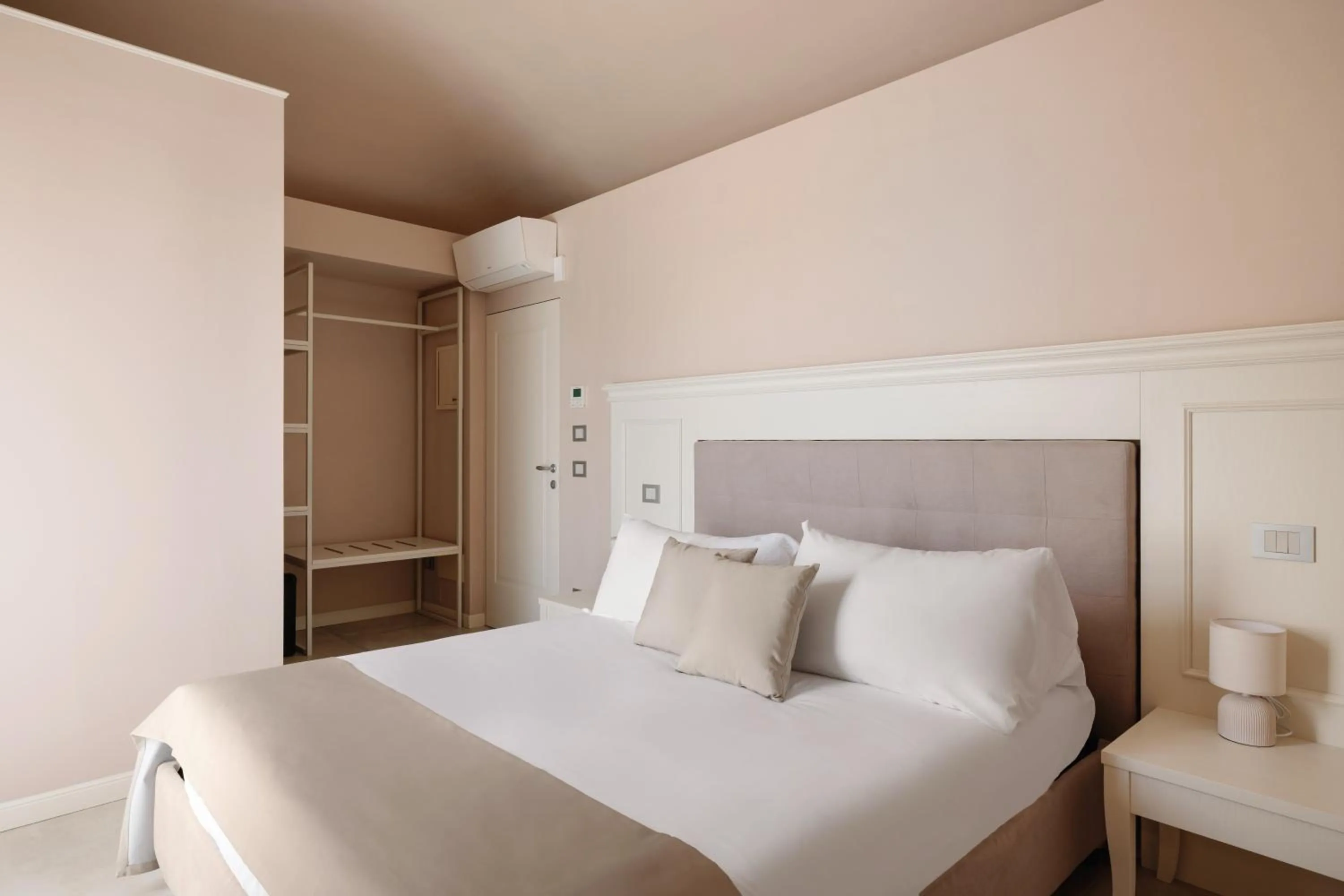 Bedroom, Bed in Prato dei Miracoli Residenza d'Epoca