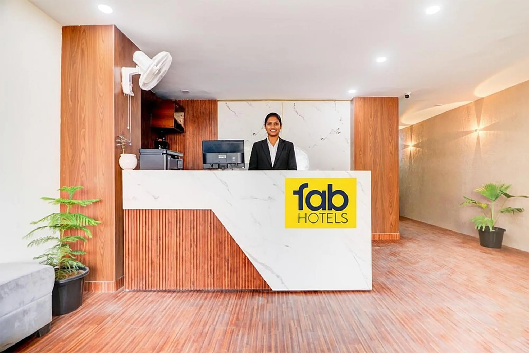 Lobby or reception in FabHotel Sky - Nr Sapphire 83 Mall, Manesar