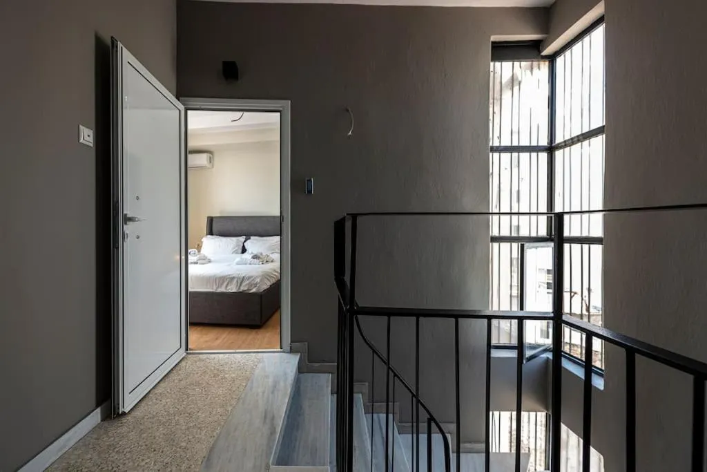 Photo of the whole room, Bed in Smart Apartments