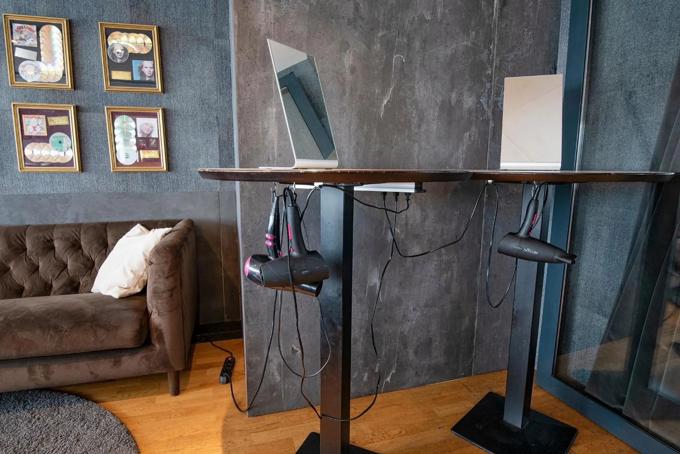 Living room in B14 Hostel