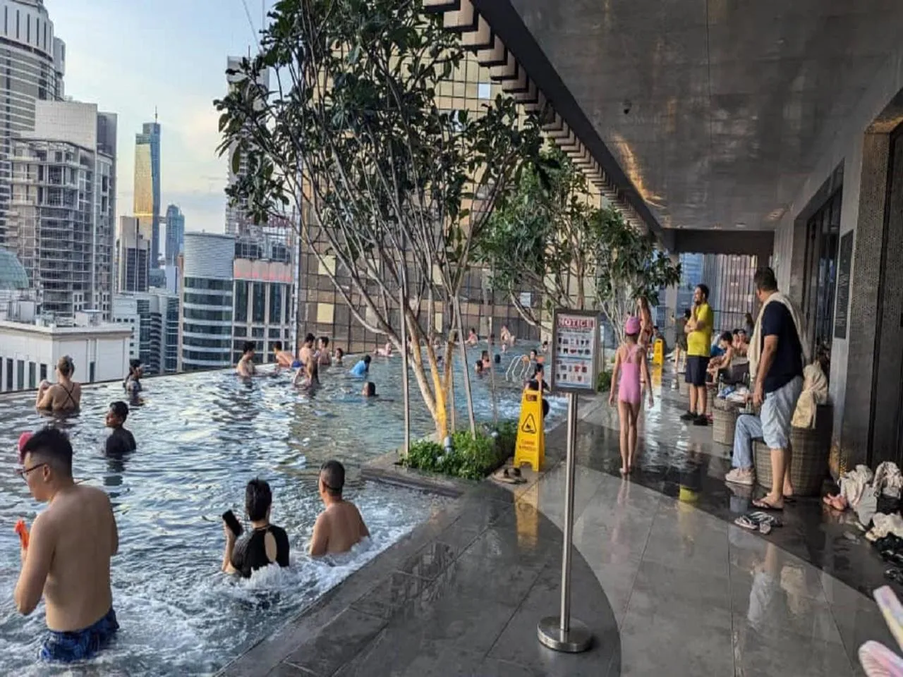 Day in Axon Residence Kuala Lumpur Pavilion