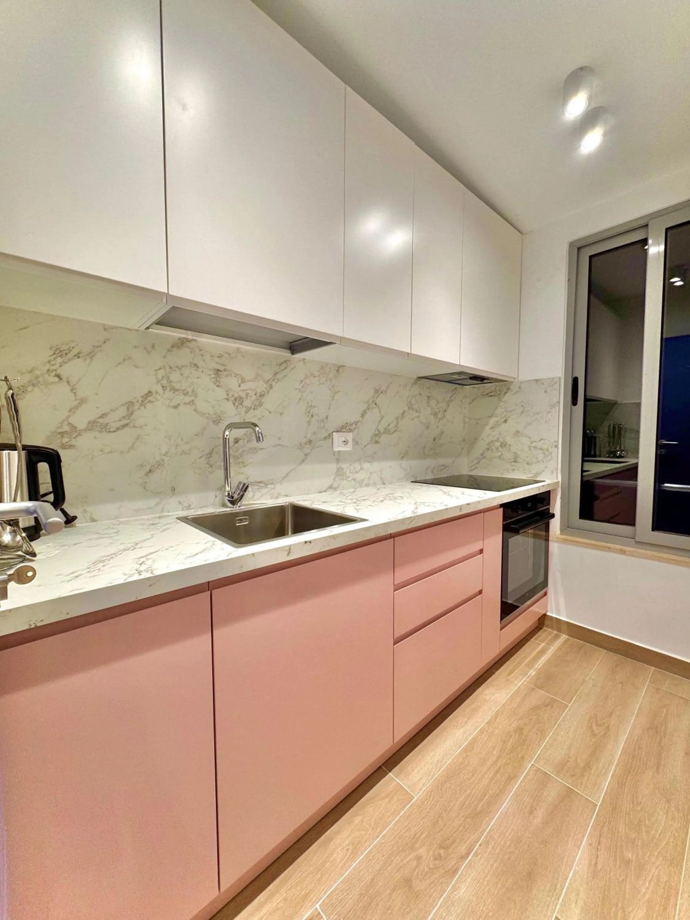 Kitchen or kitchenette in Elite Apartments