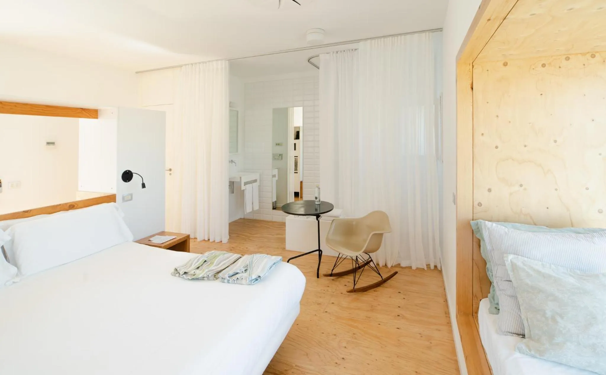 Bed in Hotel Aire de Bardenas