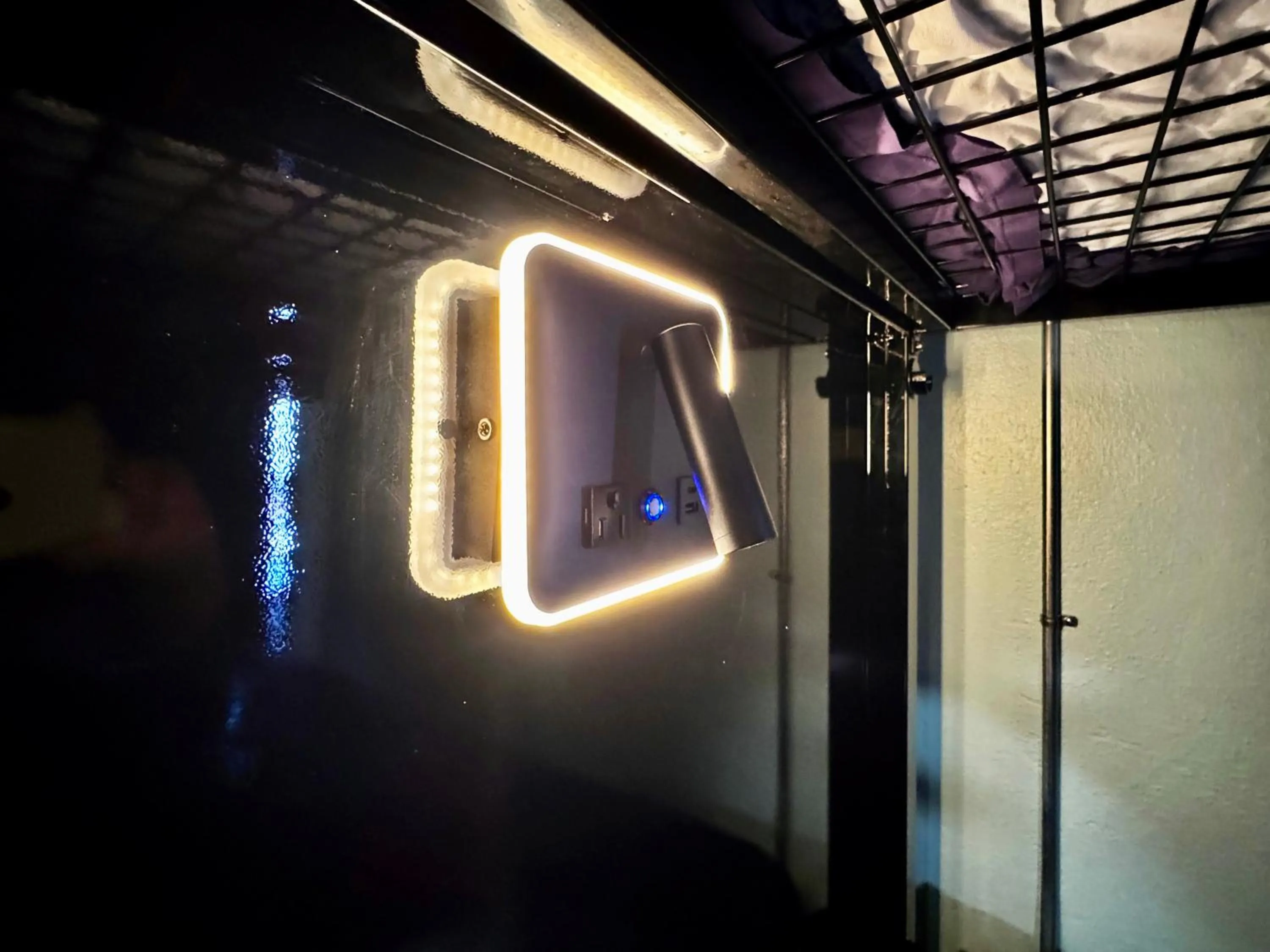 bunk bed in Sin City Hostel