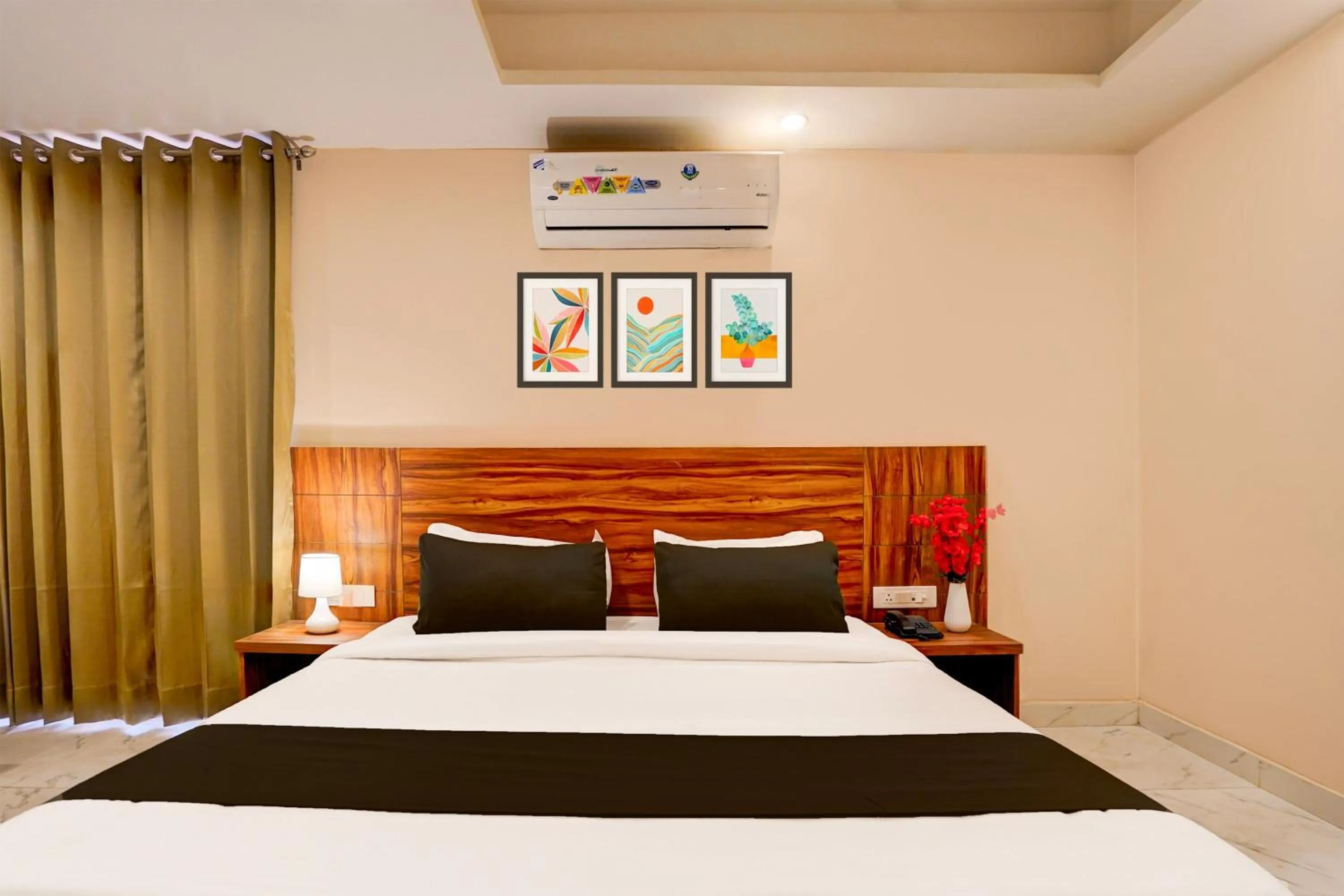 Bedroom, Bed in Super Townhouse Alwar Formerly Hotel Lindo Lugar
