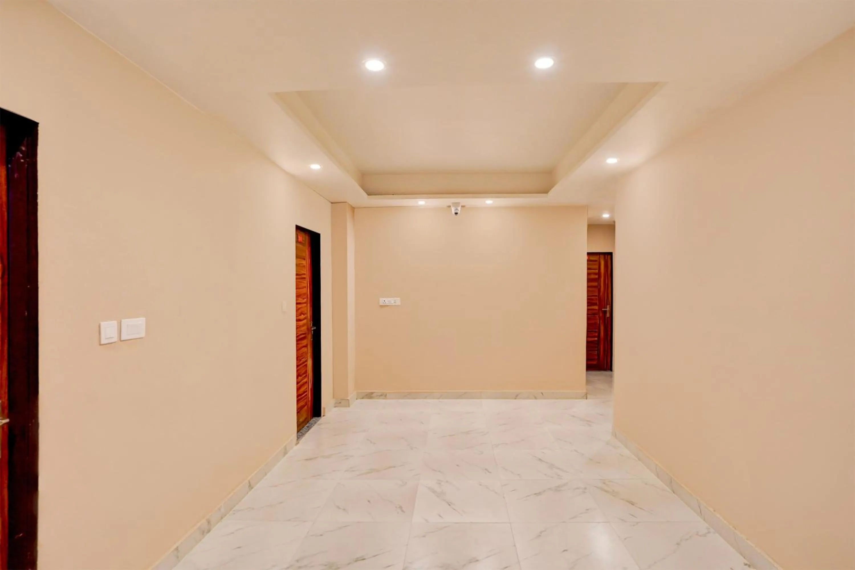 Lobby or reception in Super Townhouse Alwar Formerly Hotel Lindo Lugar