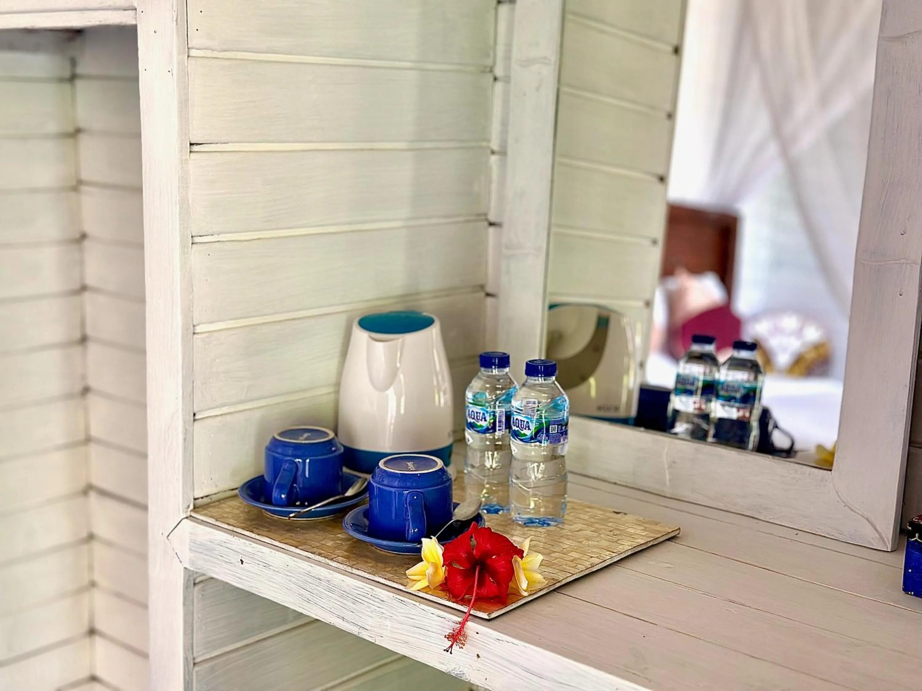 Coffee/tea facilities in D mas huts lembongan