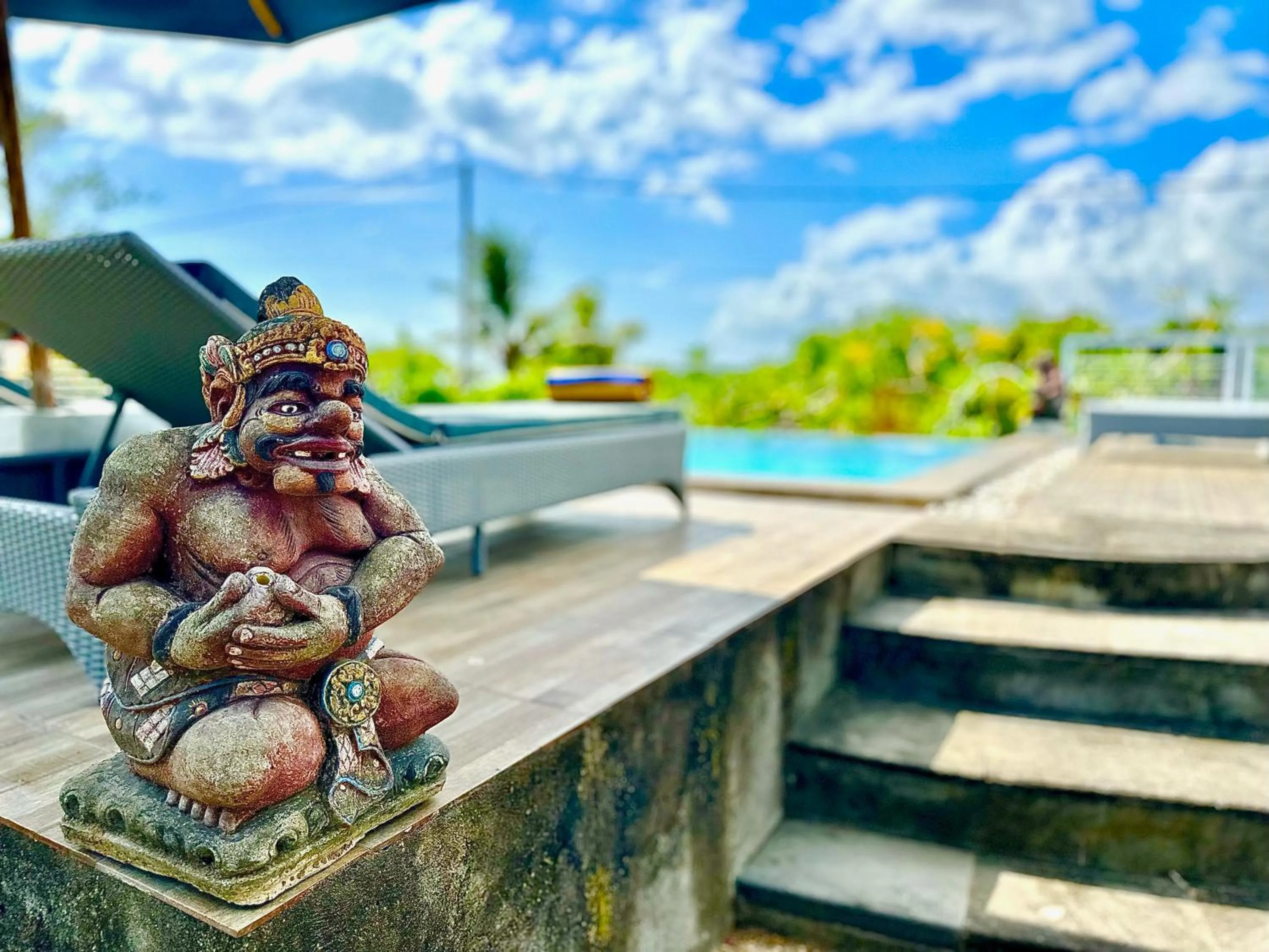 Swimming pool in D mas huts lembongan